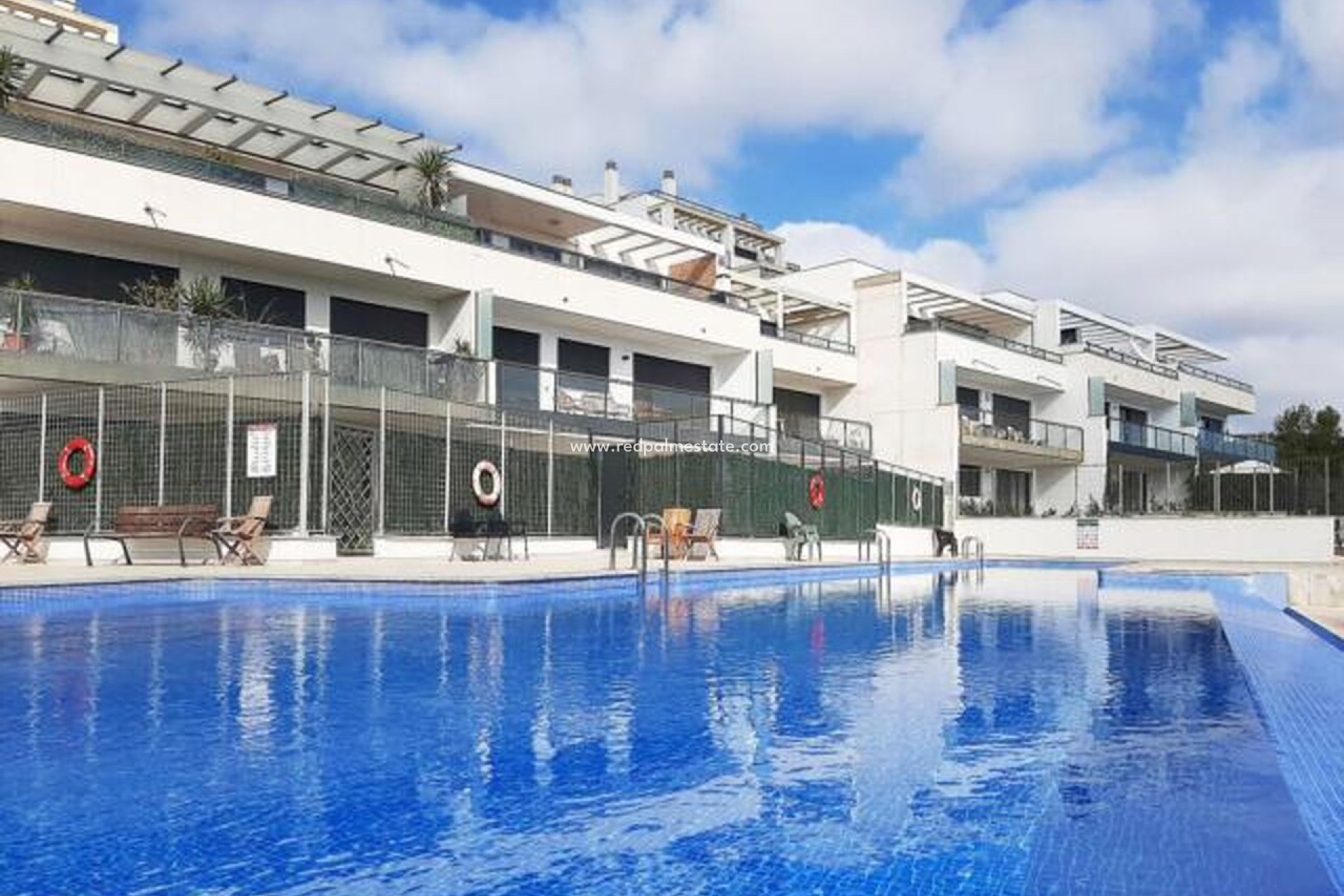 Resale - Apartment -
Orihuela Costa - Inland