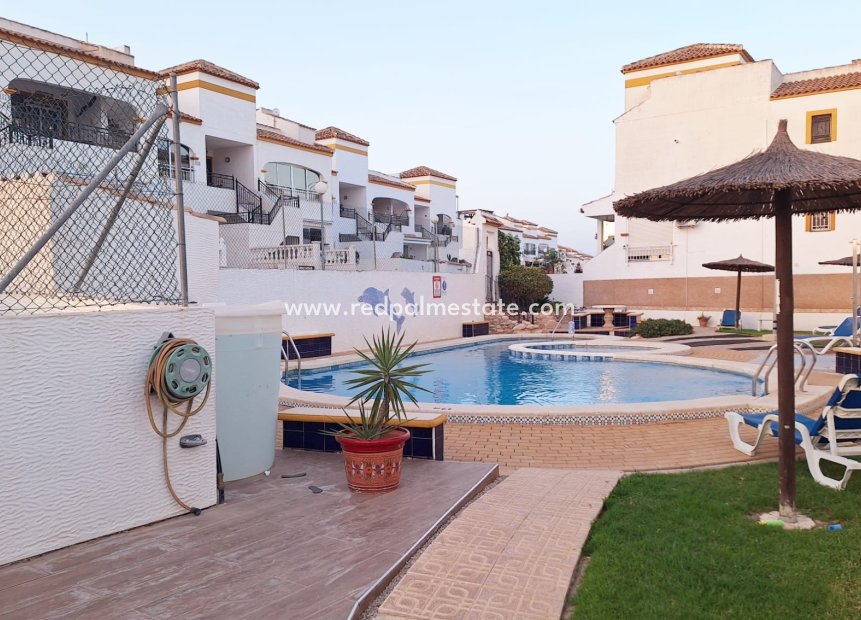 Resale - Apartment -
Orihuela Costa - Inland