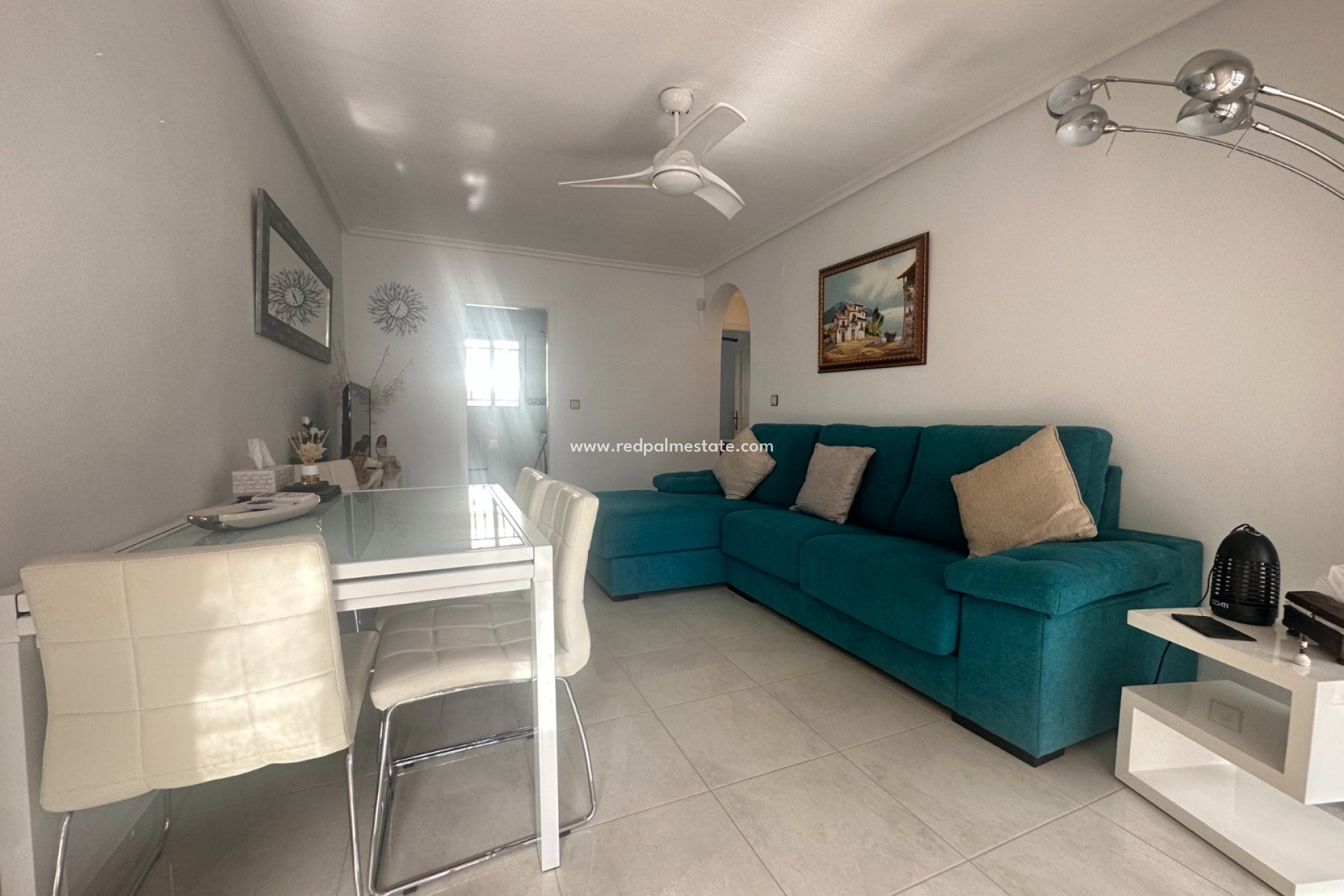 Resale - Apartment -
Orihuela Costa - Inland