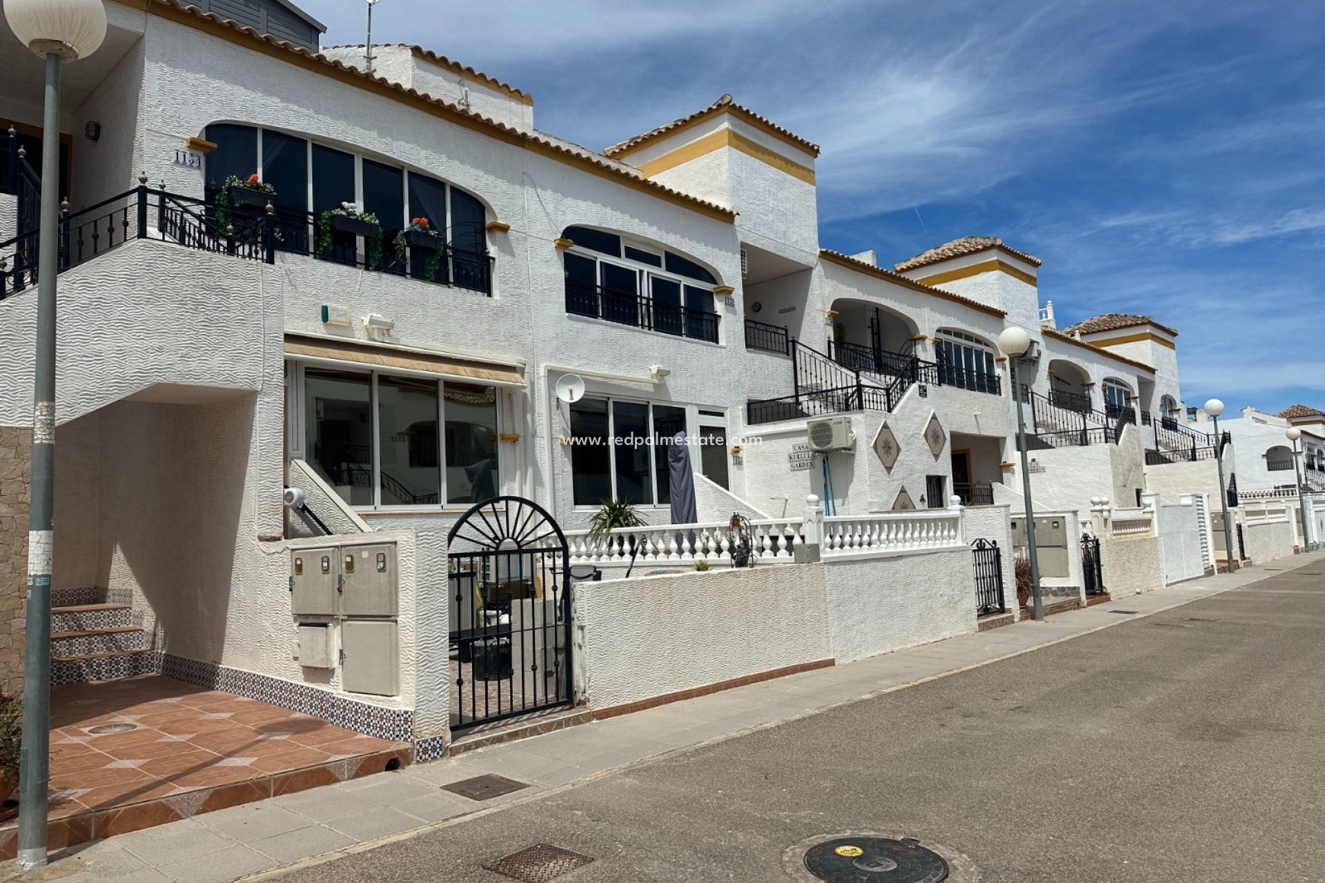 Resale - Apartment -
Orihuela Costa - Inland