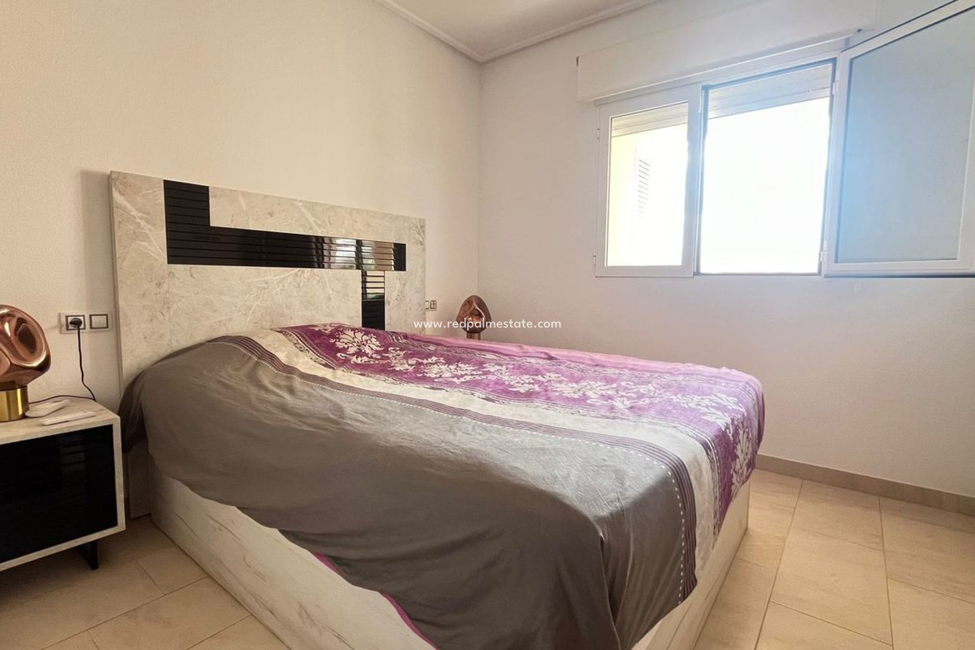 Resale - Apartment -
Orihuela Costa - Inland