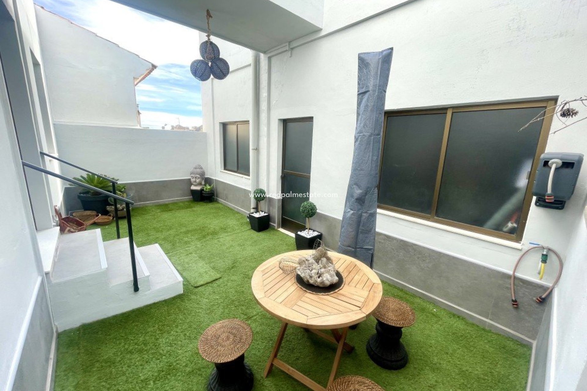 Resale - Apartment -
Orihuela Costa - Inland