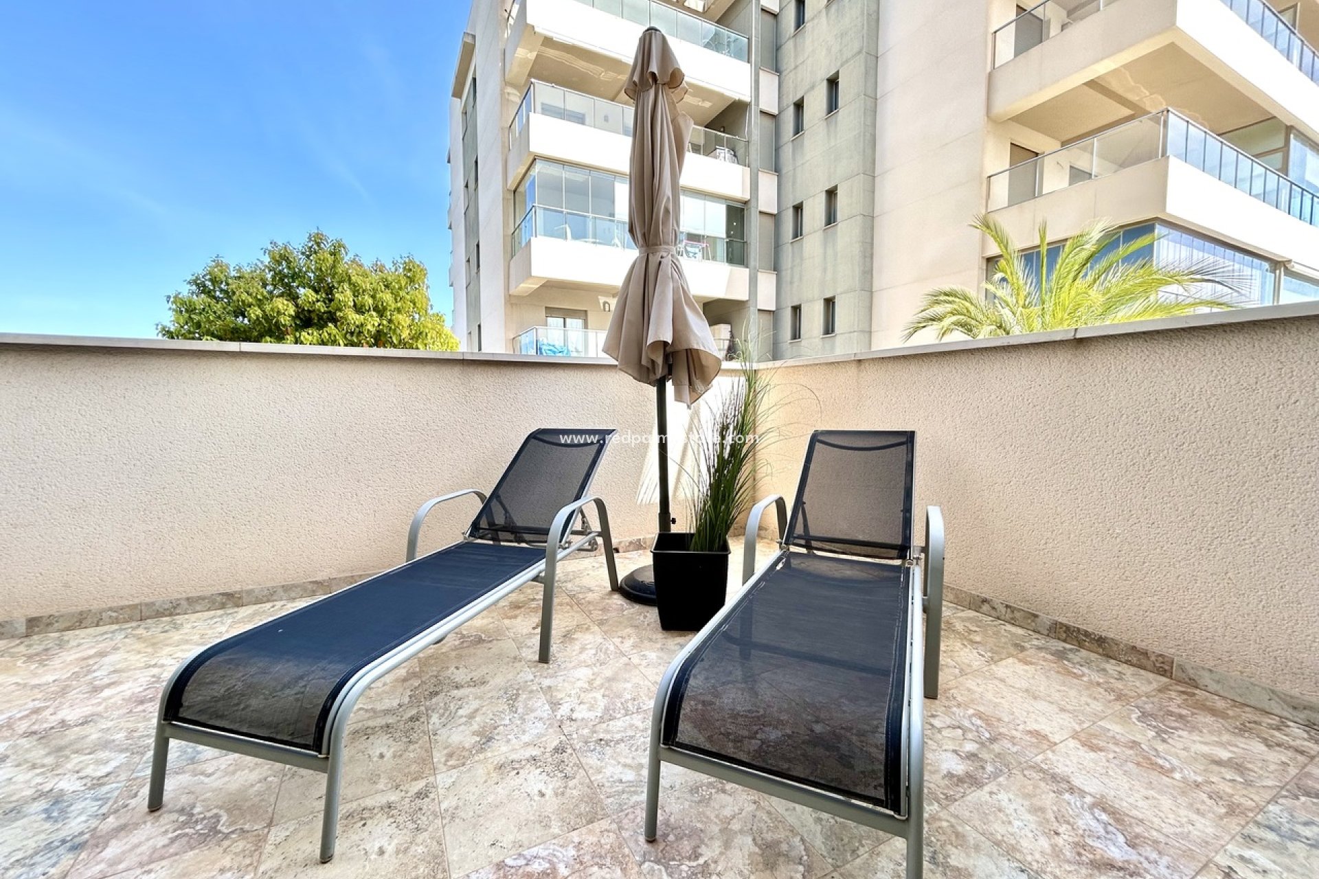 Resale - Apartment -
Orihuela Costa - Inland