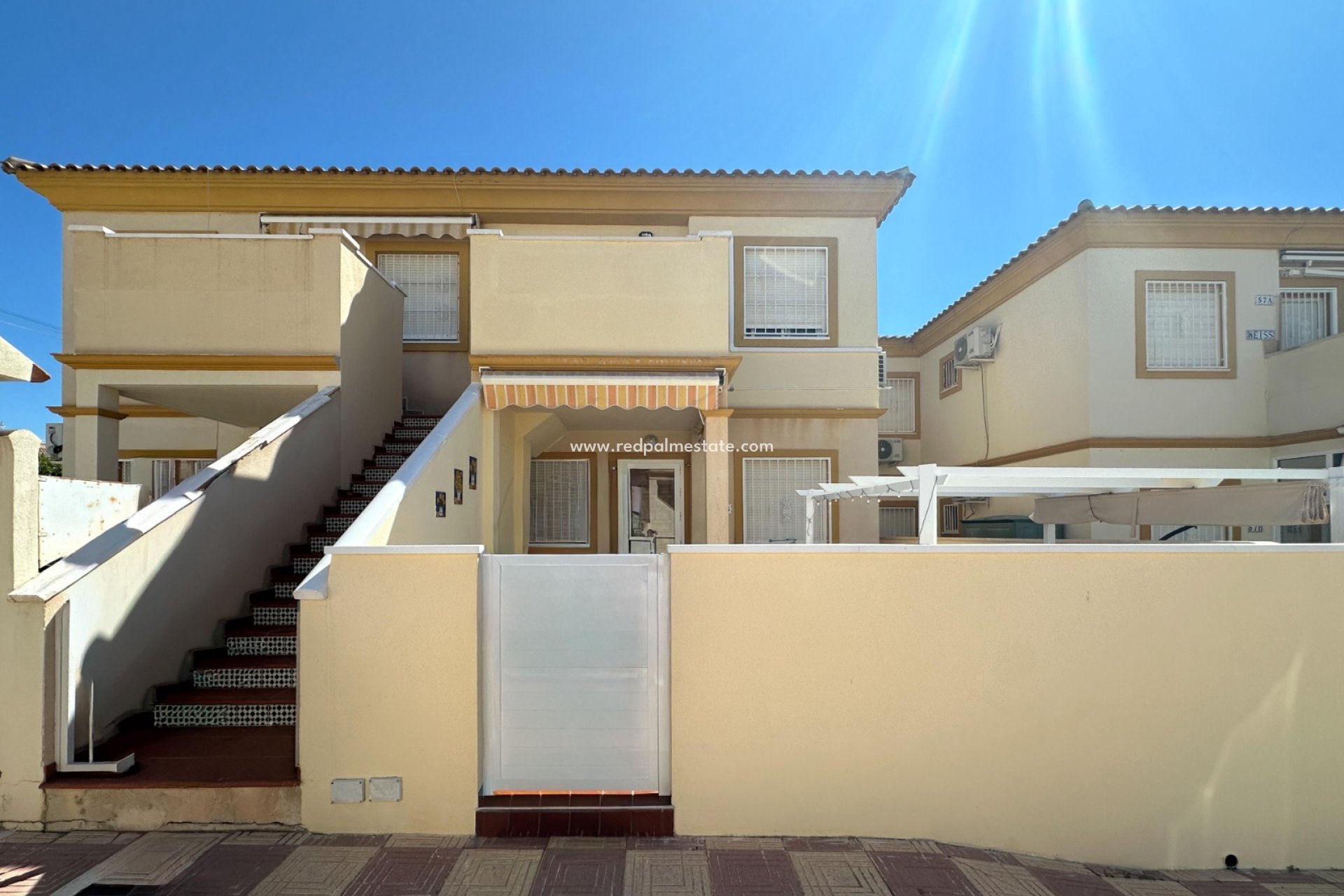 Resale - Apartment -
Orihuela Costa - Inland