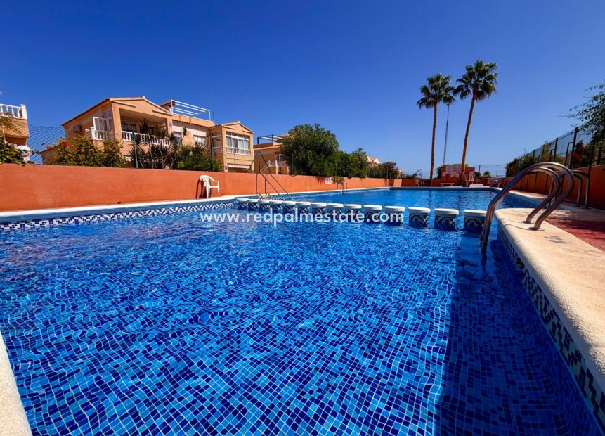 Resale - Apartment -
Orihuela Costa - La Ciñuelica - Villa Rosa