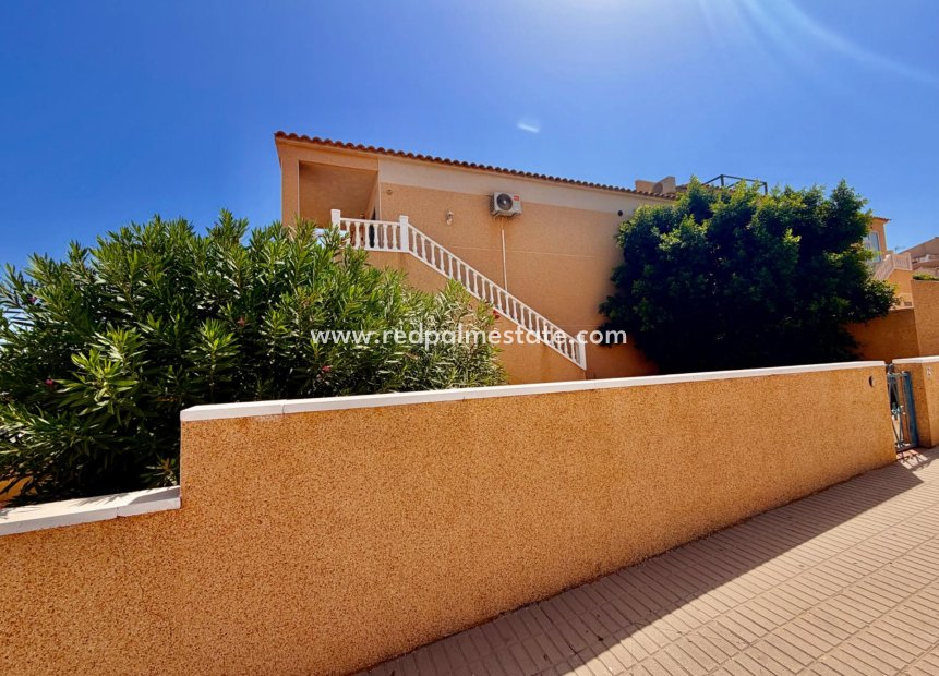 Resale - Apartment -
Orihuela Costa - La Ciñuelica - Villa Rosa