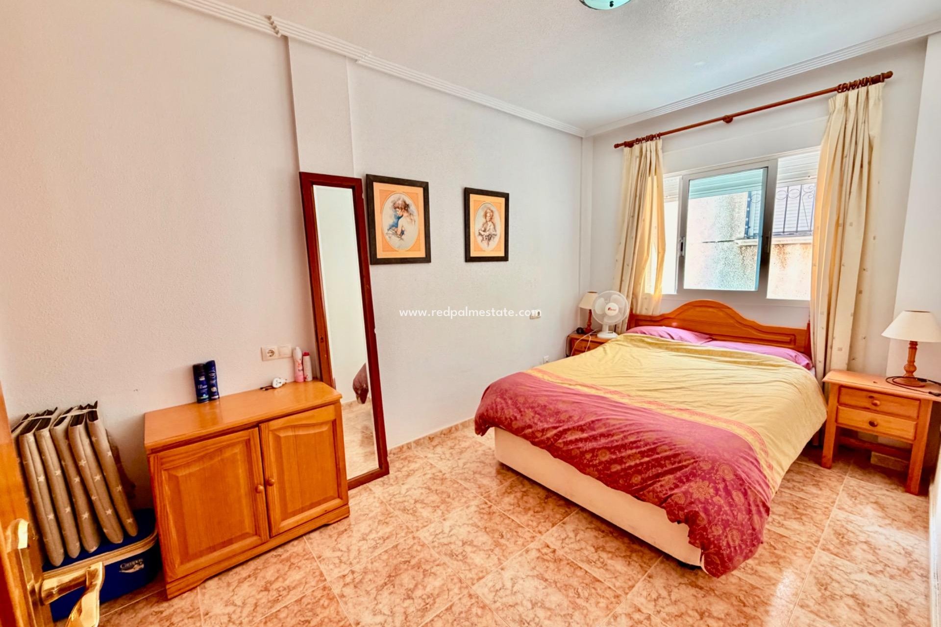 Resale - Apartment -
Orihuela Costa - La Ciñuelica - Villa Rosa