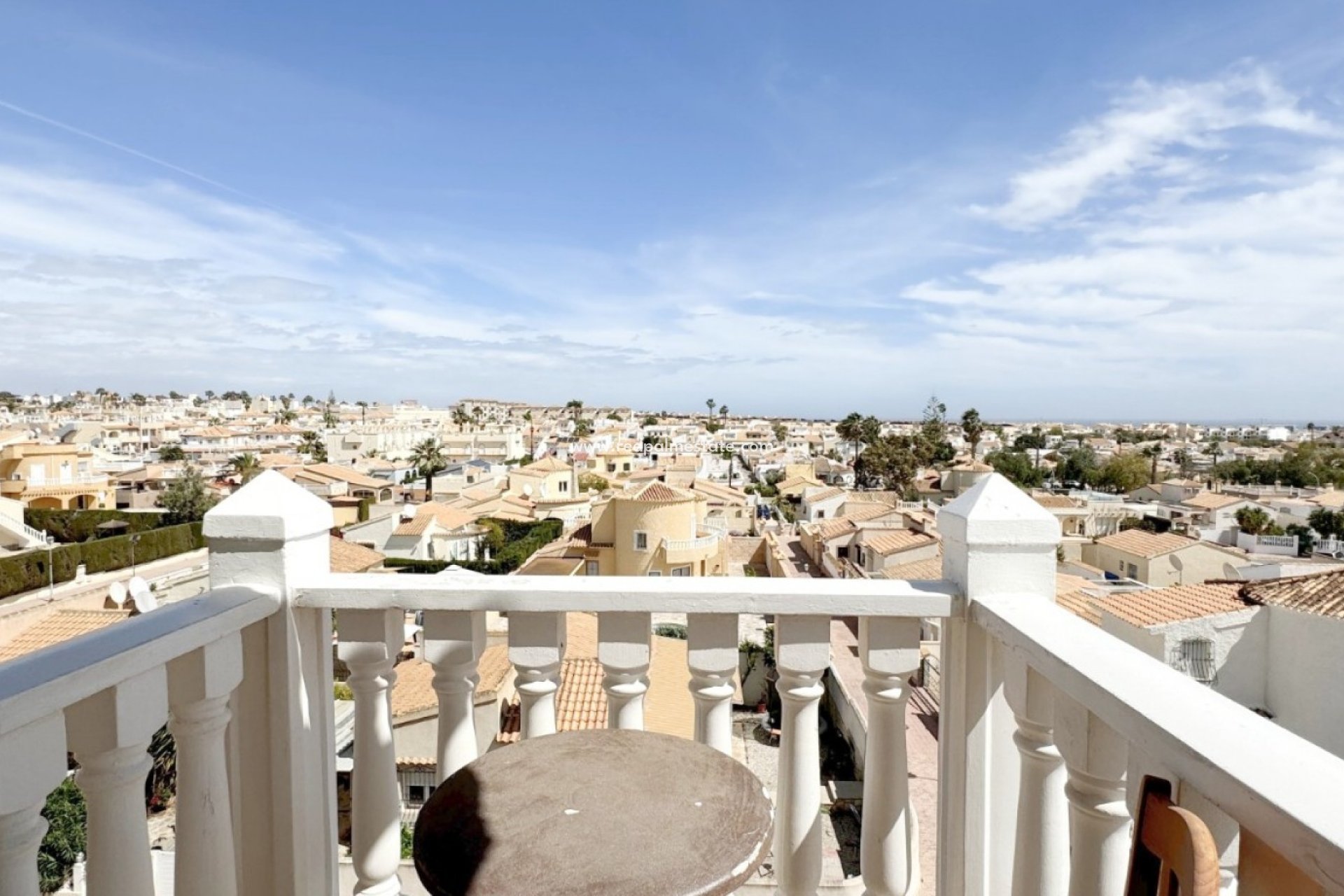 Resale - Apartment -
Orihuela Costa - La Florida