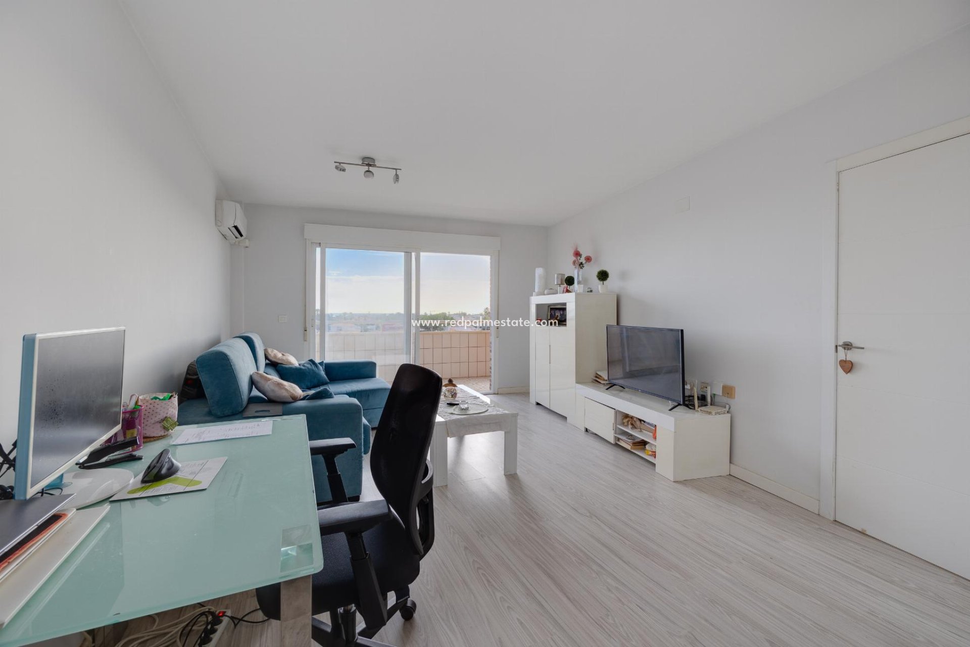 Resale - Apartment -
Orihuela Costa - La Zenia- Orihuela costa