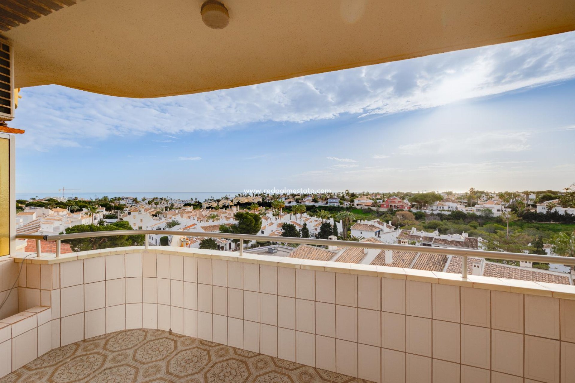 Resale - Apartment -
Orihuela Costa - La Zenia- Orihuela costa