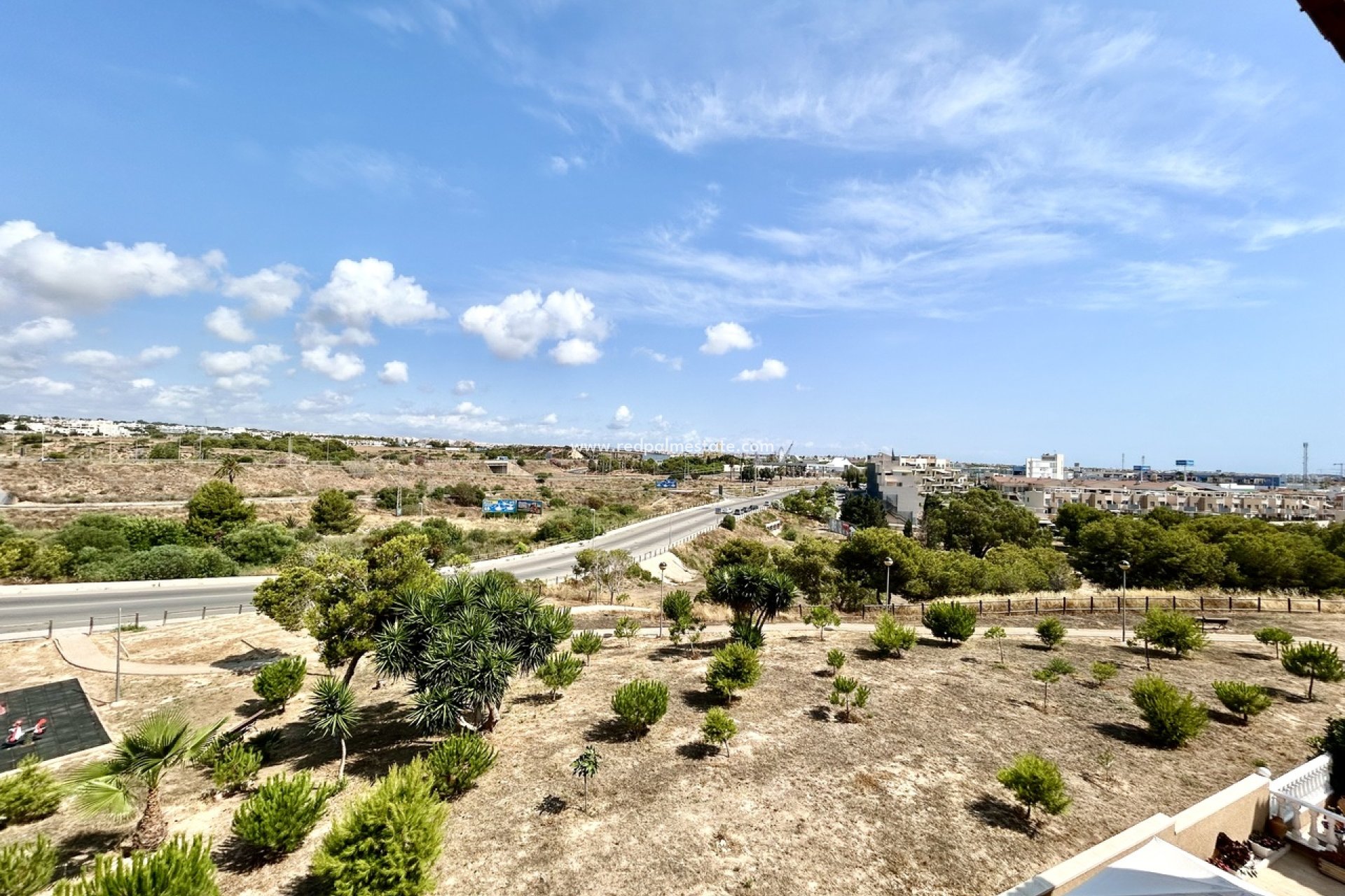 Resale - Apartment -
Orihuela Costa - La Zenia