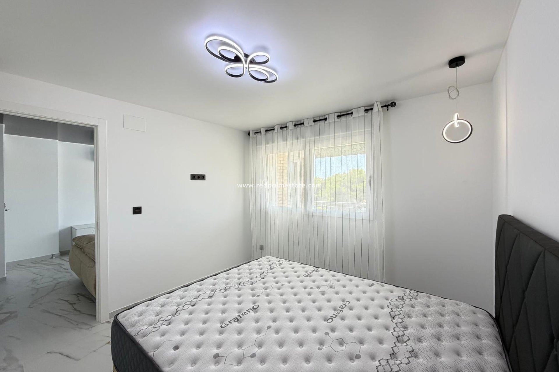 Resale - Apartment -
Orihuela Costa - La Zenia