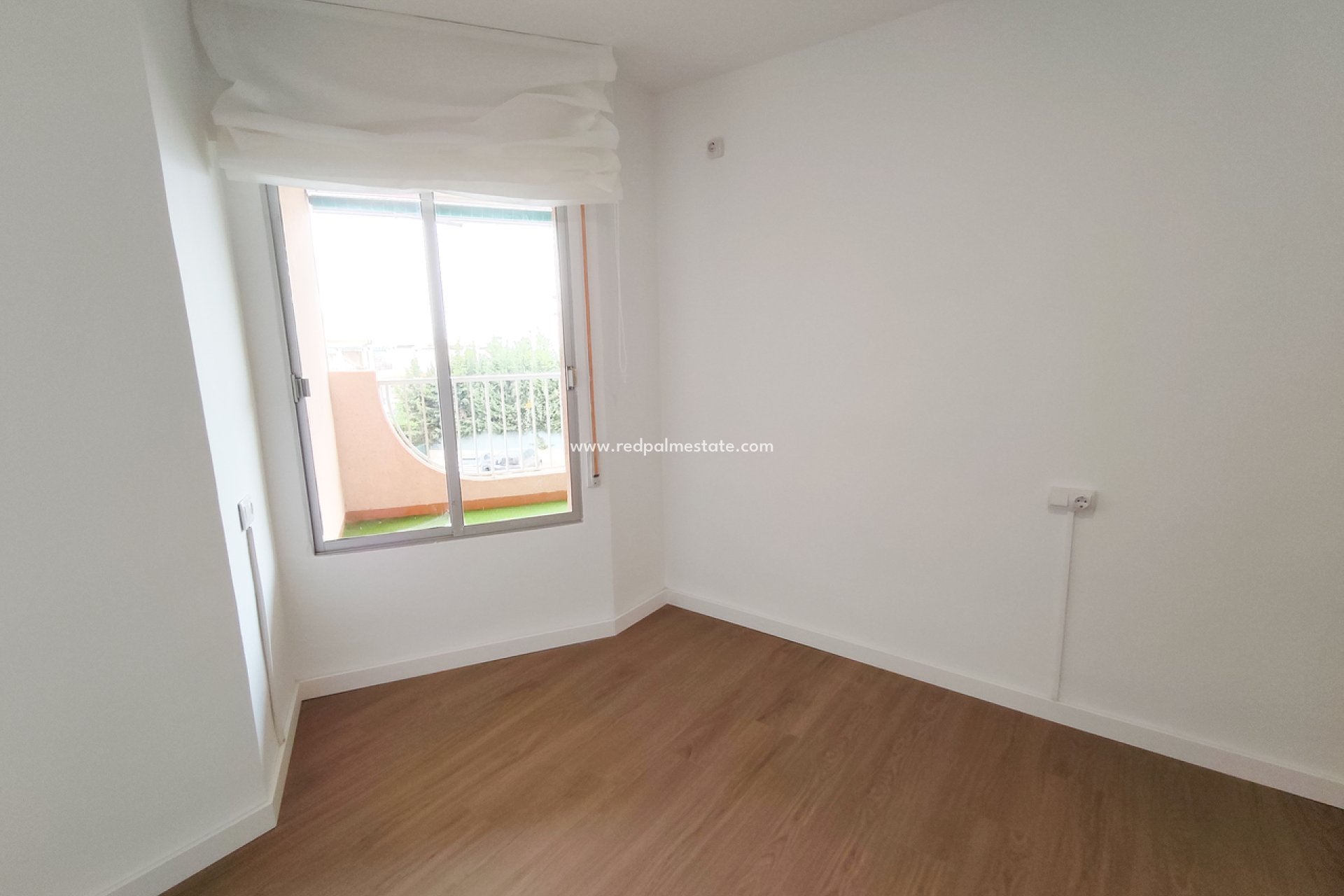 Resale - Apartment -
Orihuela Costa - La Zenia