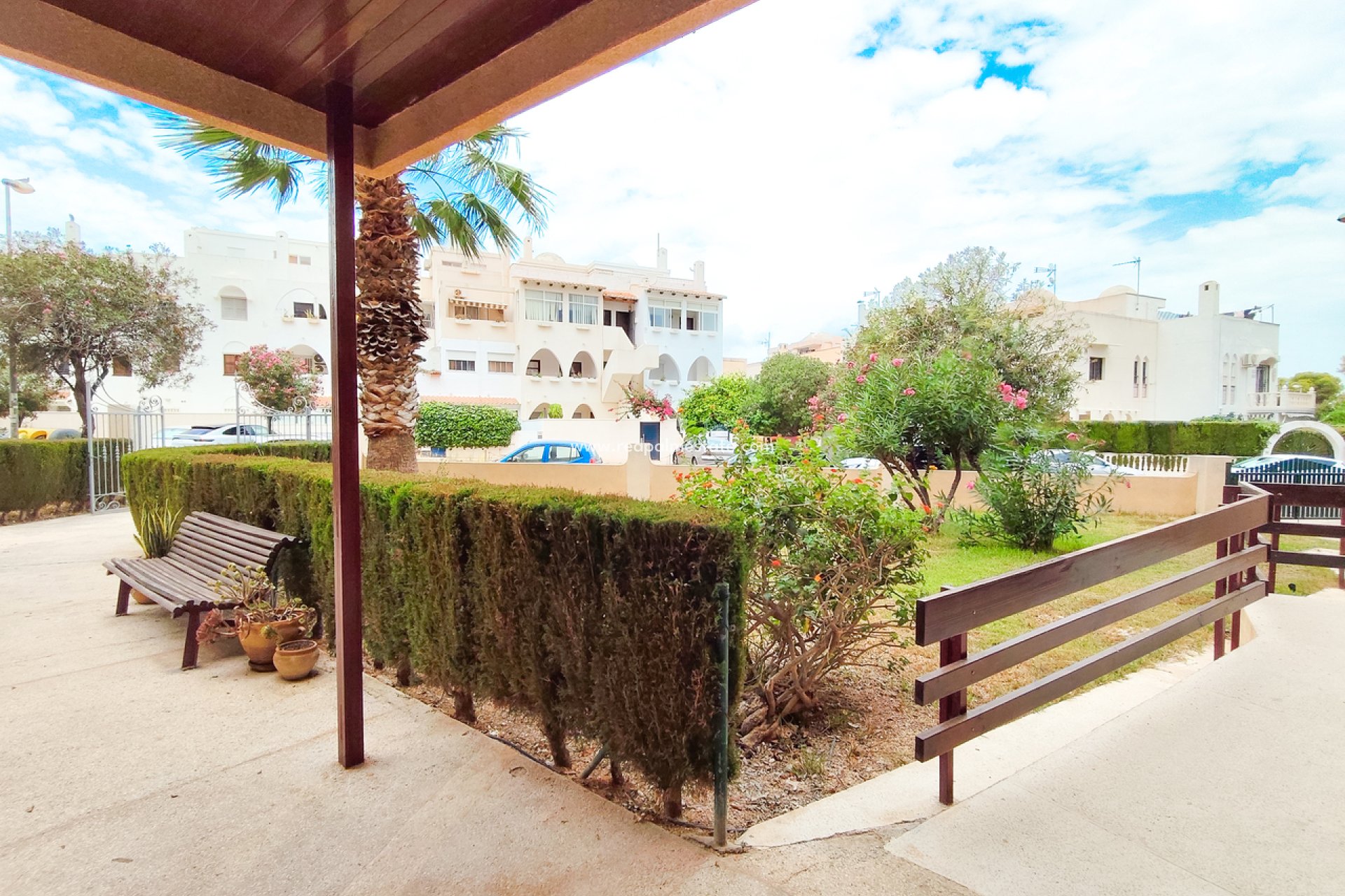 Resale - Apartment -
Orihuela Costa - La Zenia