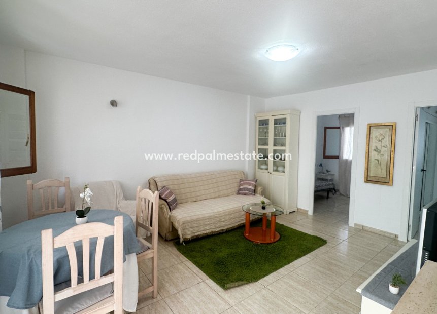 Resale - Apartment -
Orihuela Costa - La Zenia