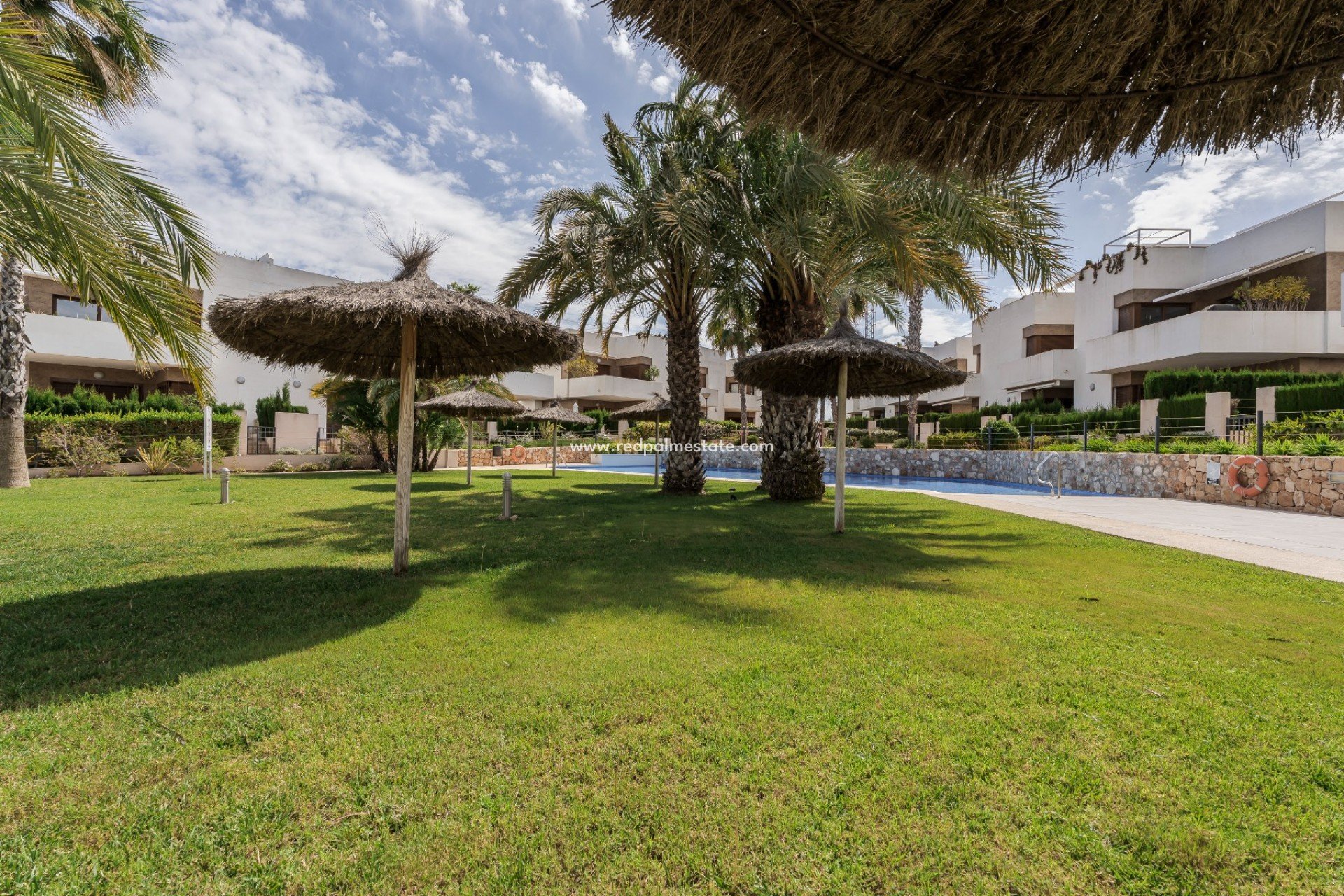 Resale - Apartment -
Orihuela Costa - La Zenia