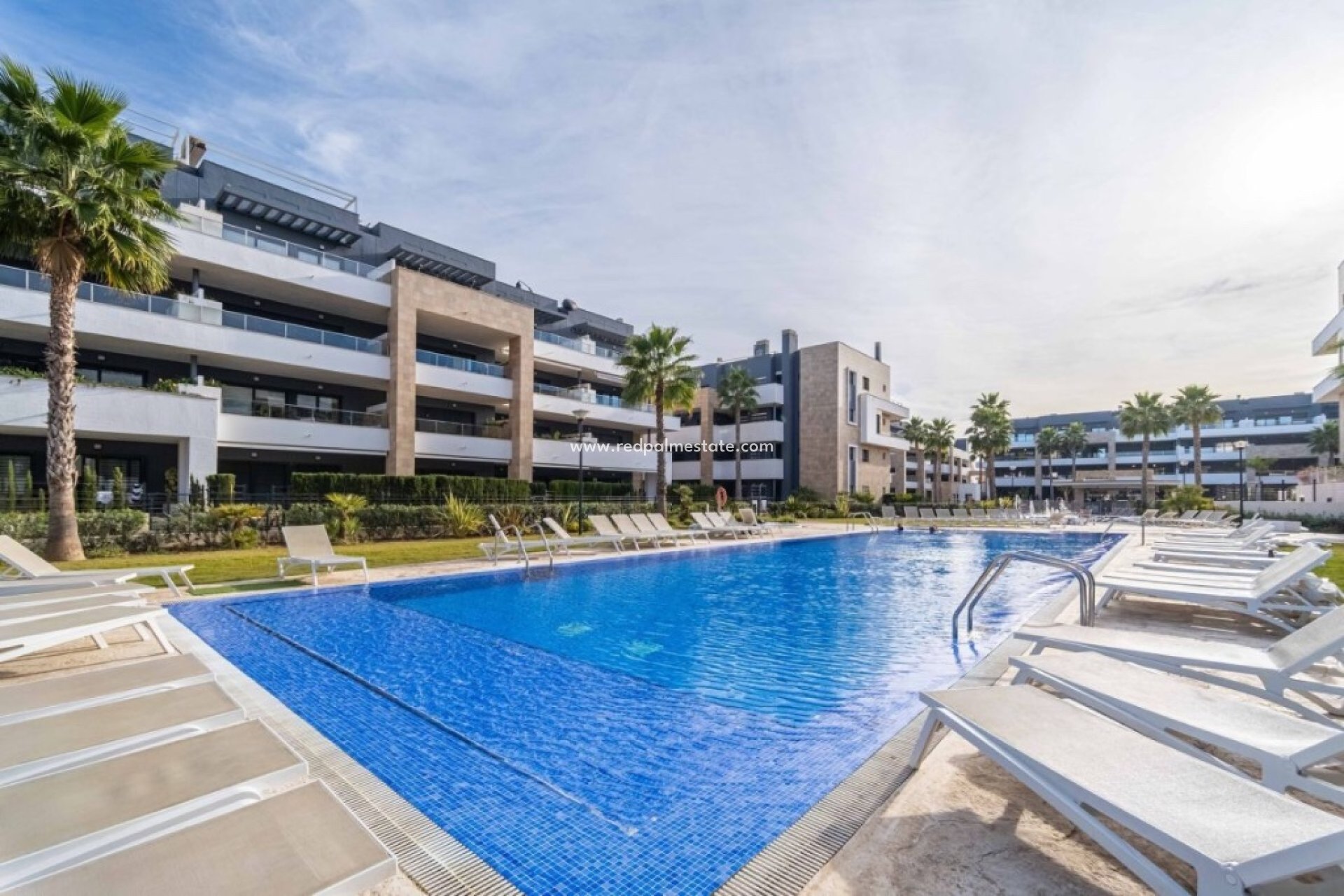 Resale - Apartment -
Orihuela Costa - La Zenia