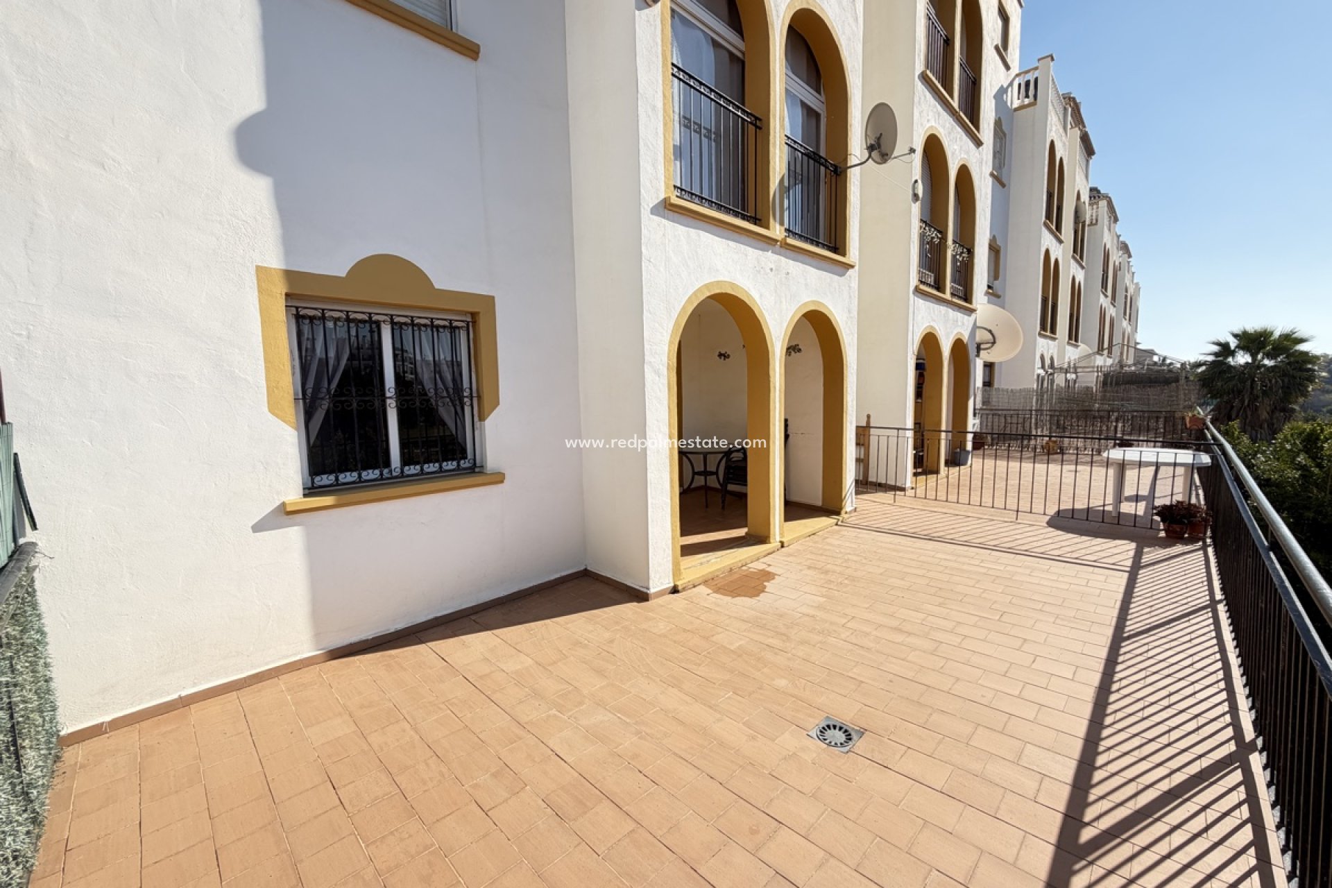 Resale - Apartment -
Orihuela Costa - La Zenia