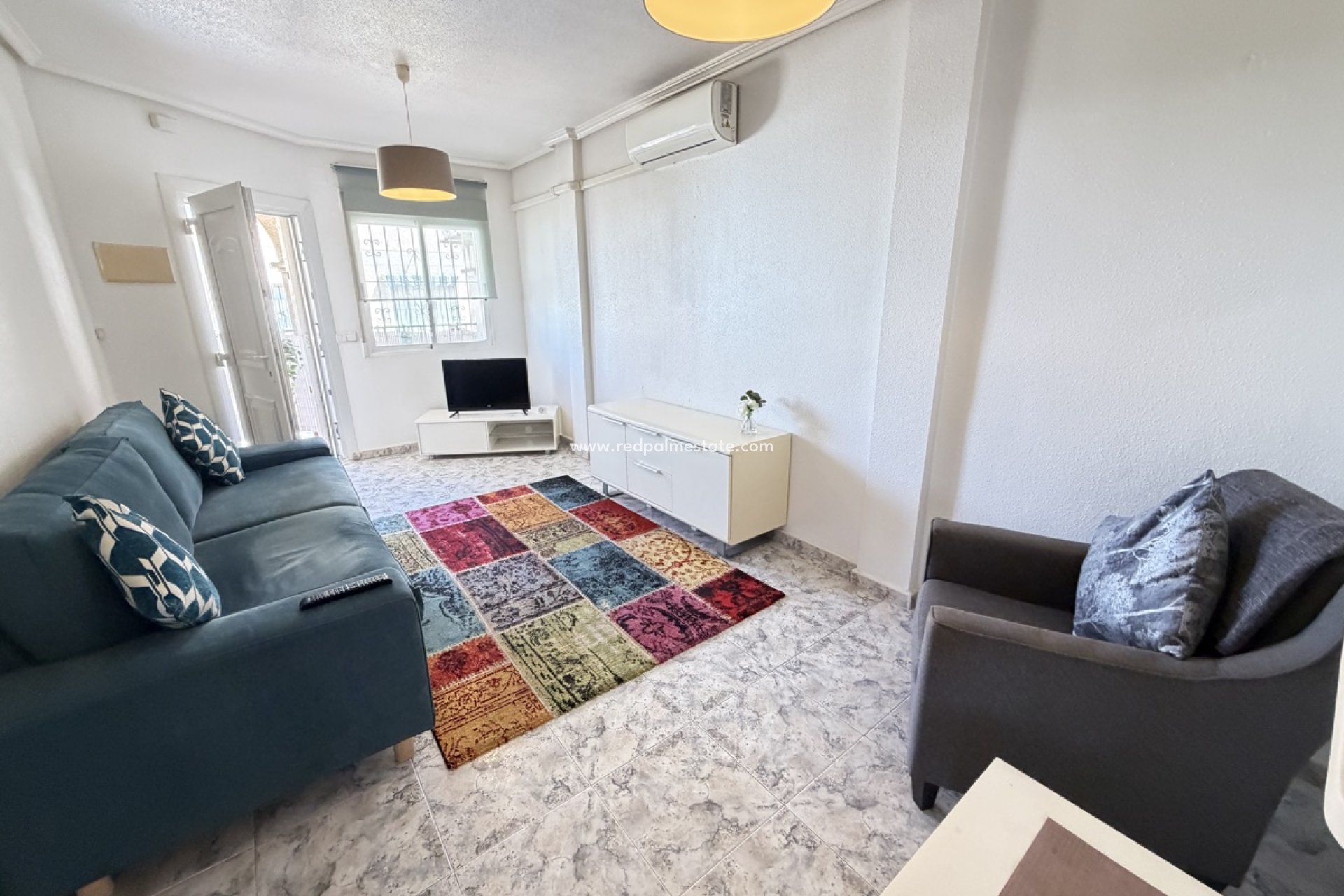 Resale - Apartment -
Orihuela Costa - La Zenia