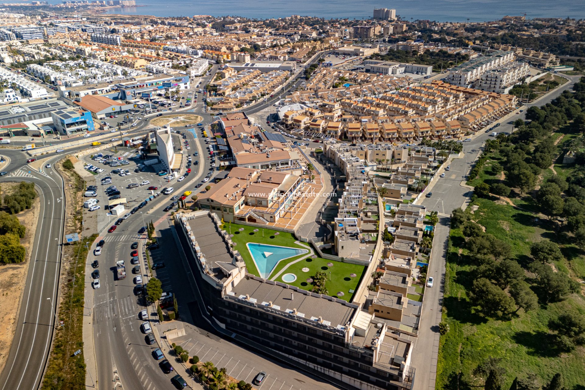 Resale - Apartment -
Orihuela Costa - La Zenia