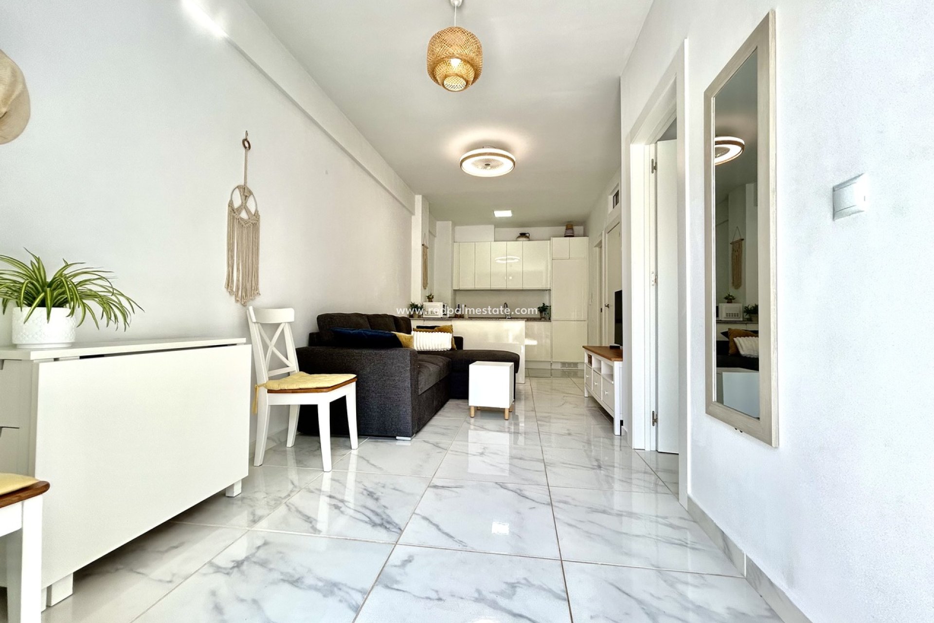 Resale - Apartment -
Orihuela Costa - La Zenia