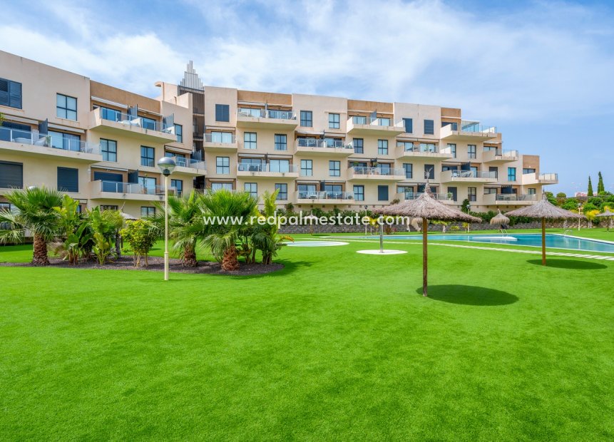 Resale - Apartment -
Orihuela Costa - La Zenia