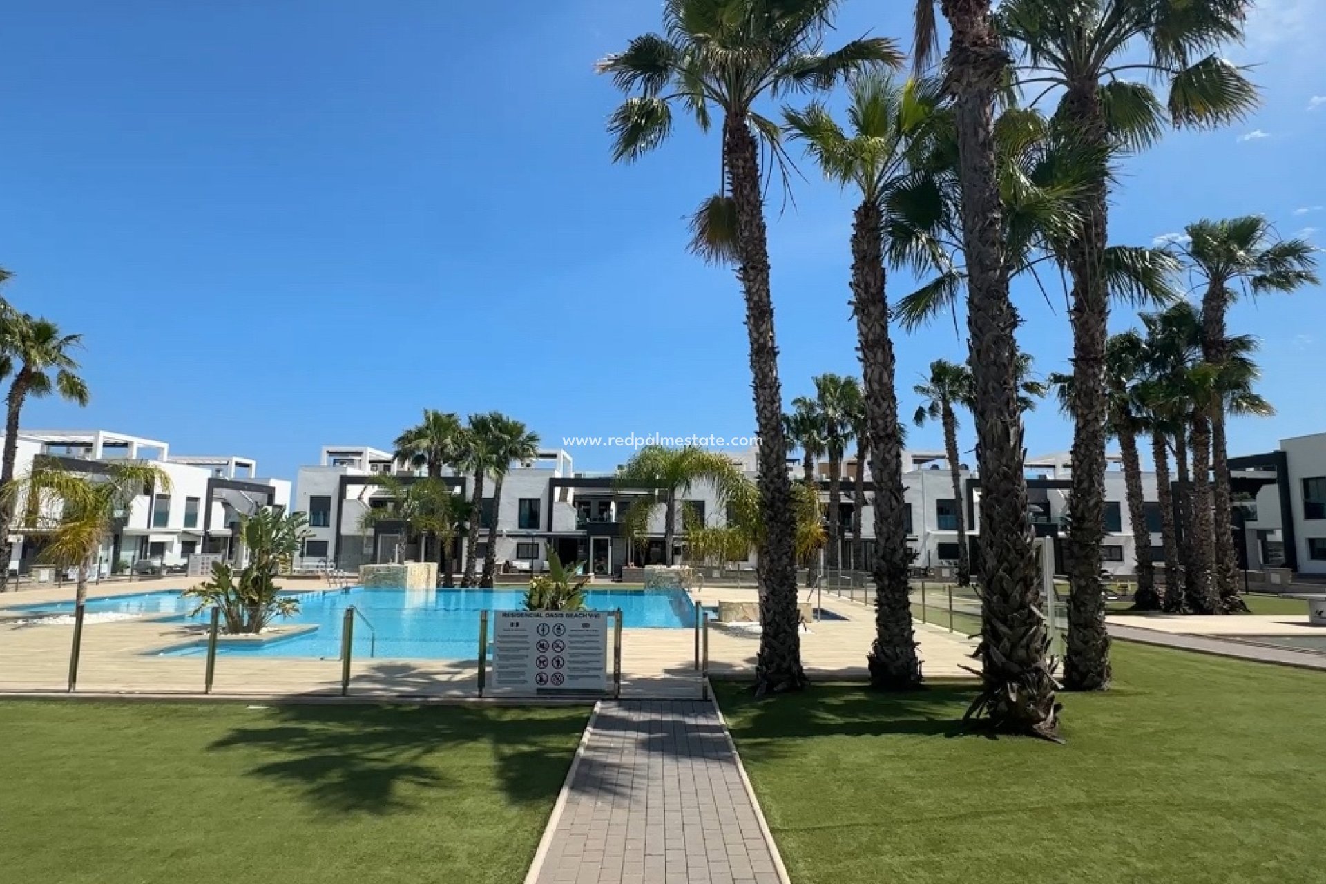 Resale - Apartment -
Orihuela Costa - La Zenia
