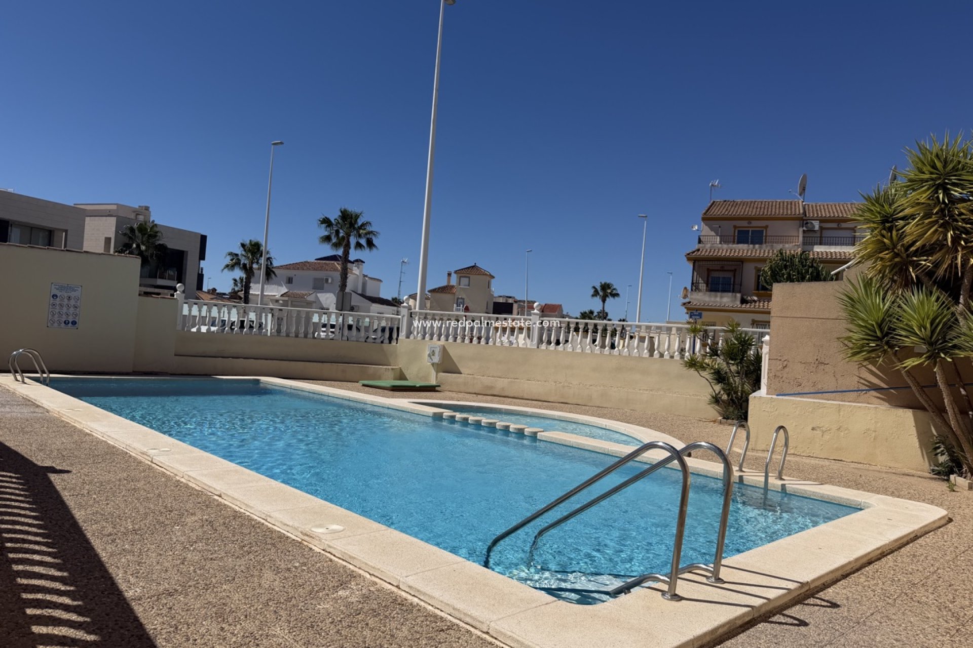 Resale - Apartment -
Orihuela Costa - La Zenia