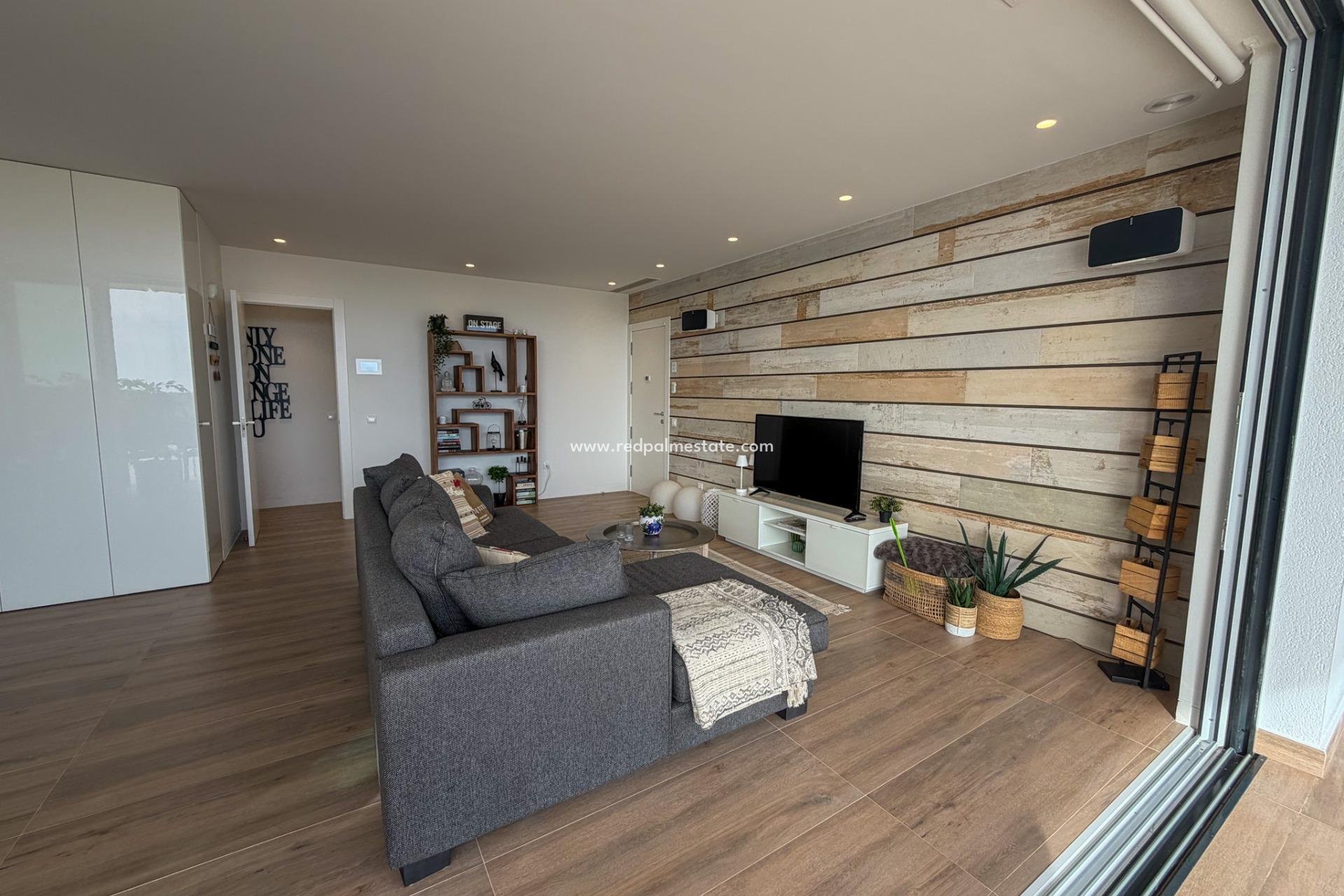 Resale - Apartment -
Orihuela Costa - Las Colinas Golf