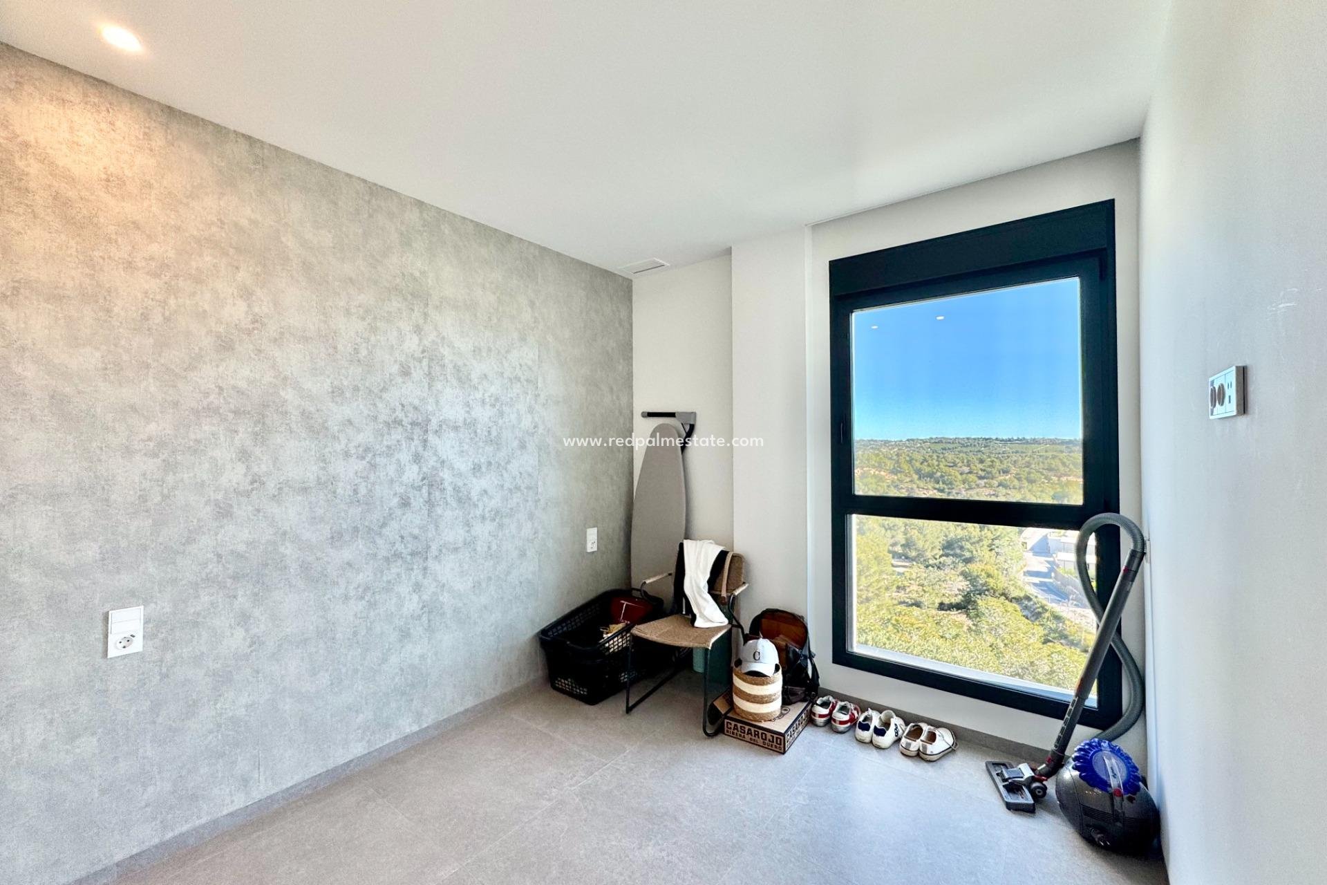 Resale - Apartment -
Orihuela Costa - Las Colinas Golf