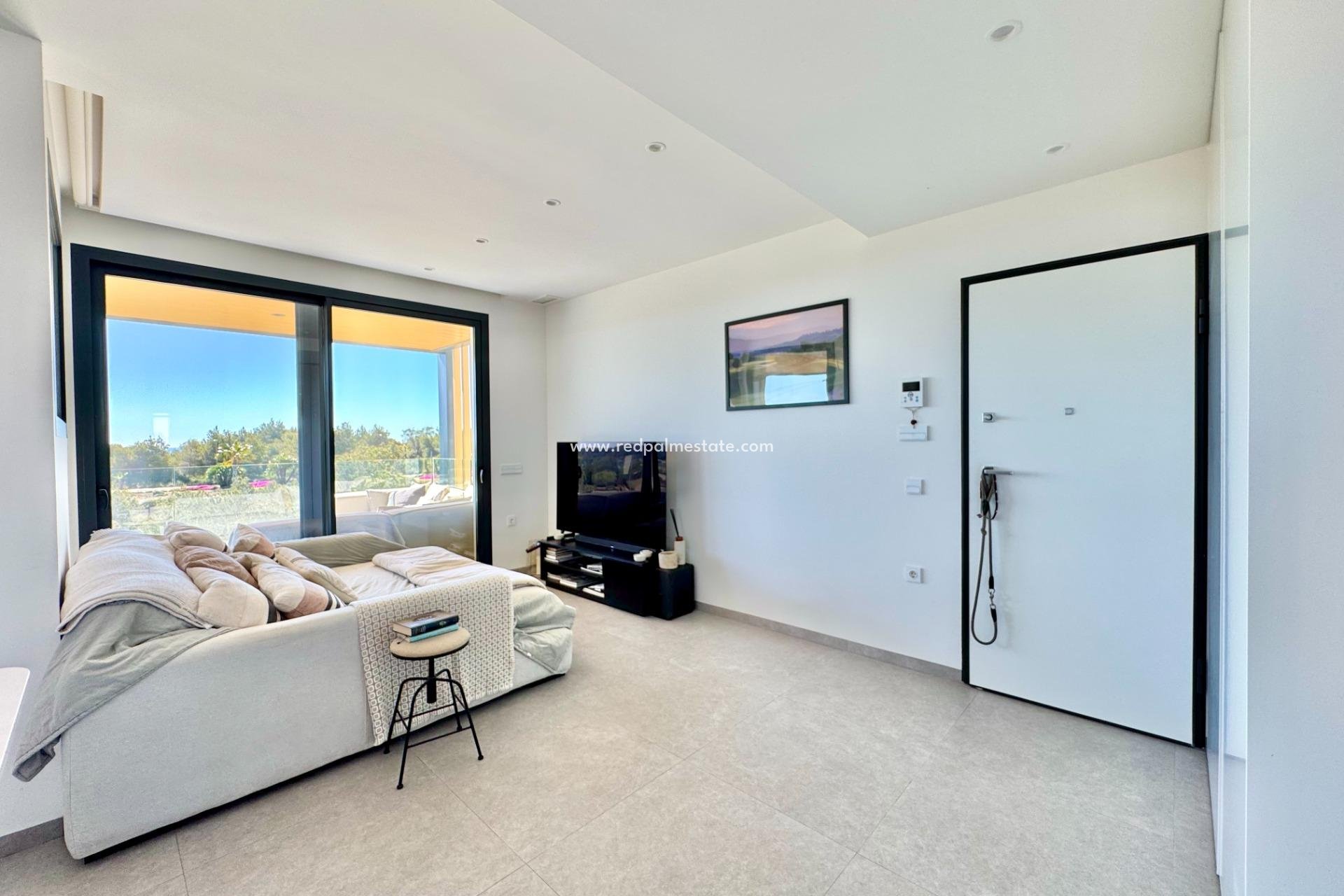 Resale - Apartment -
Orihuela Costa - Las Colinas Golf