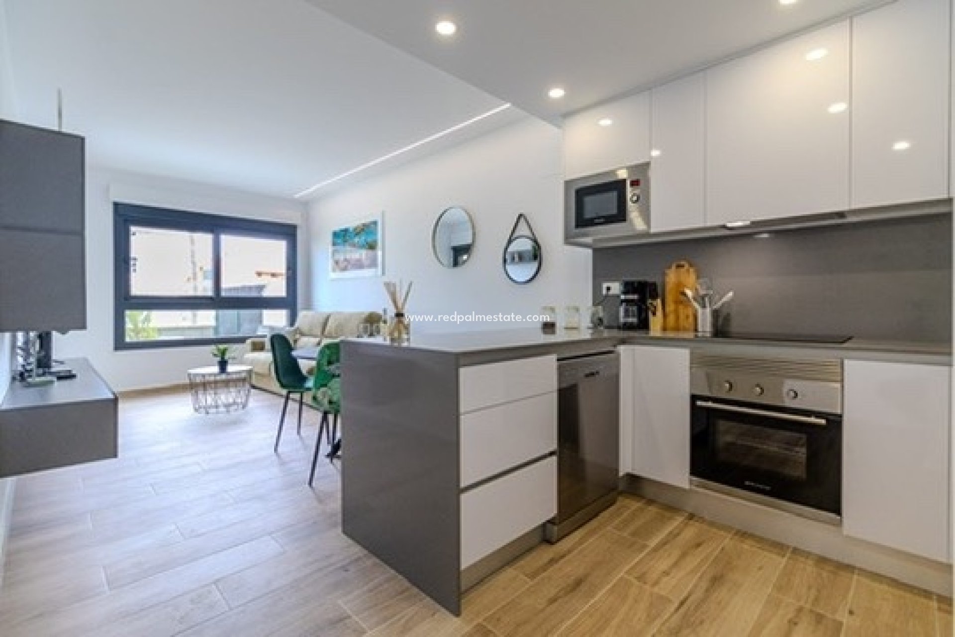 Resale - Apartment -
Orihuela Costa - Las Filipinas