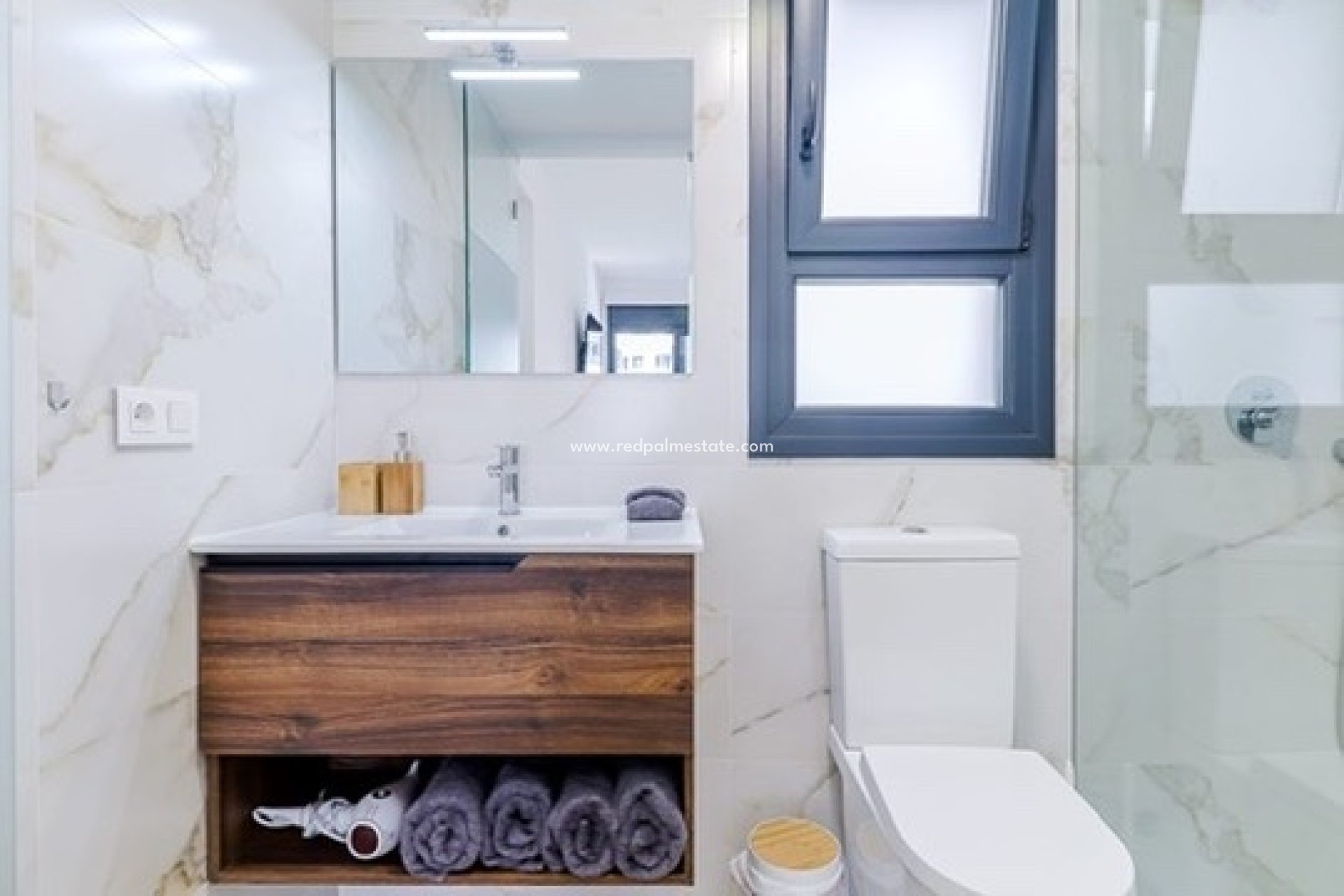 Resale - Apartment -
Orihuela Costa - Las Filipinas
