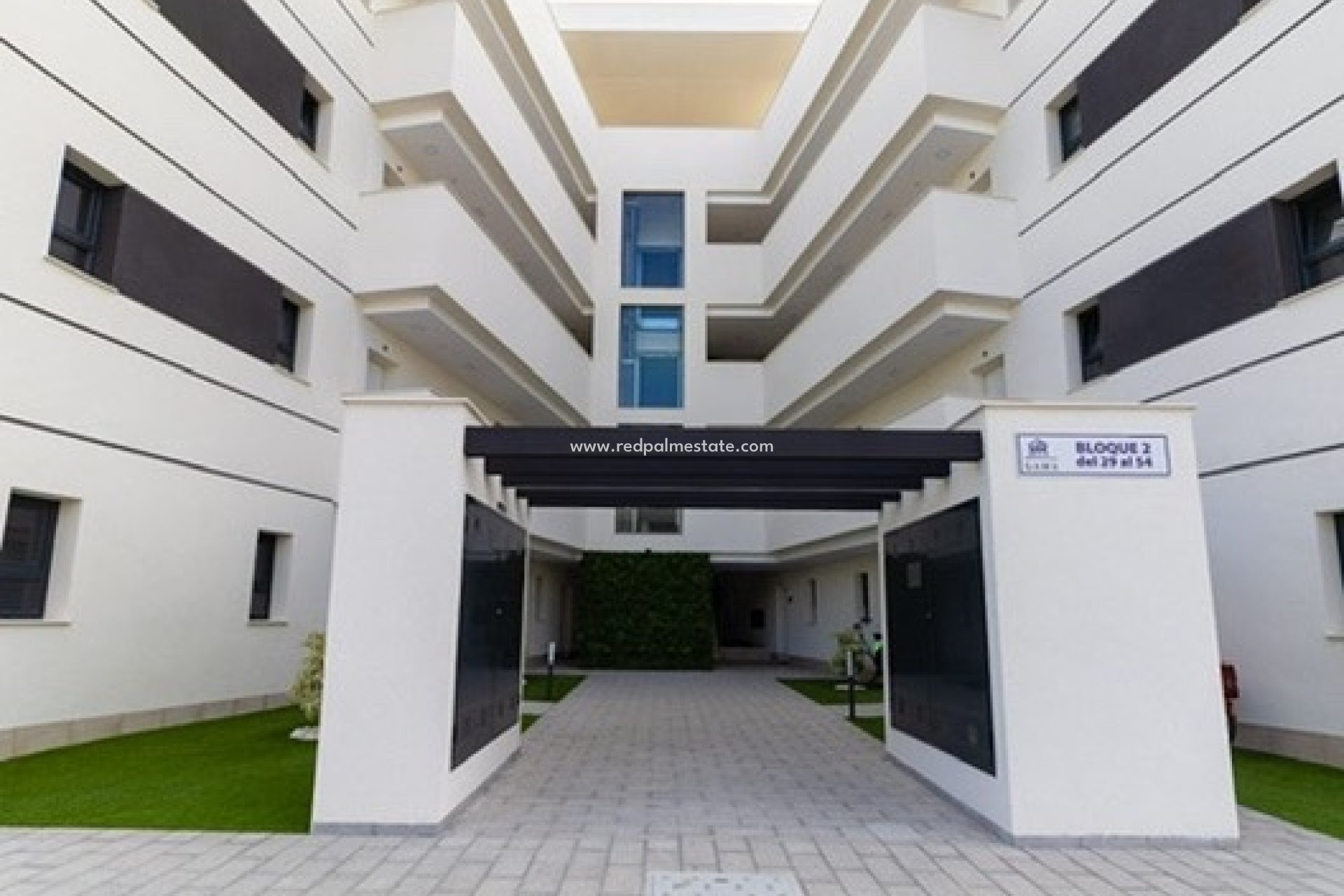 Resale - Apartment -
Orihuela Costa - Las Filipinas