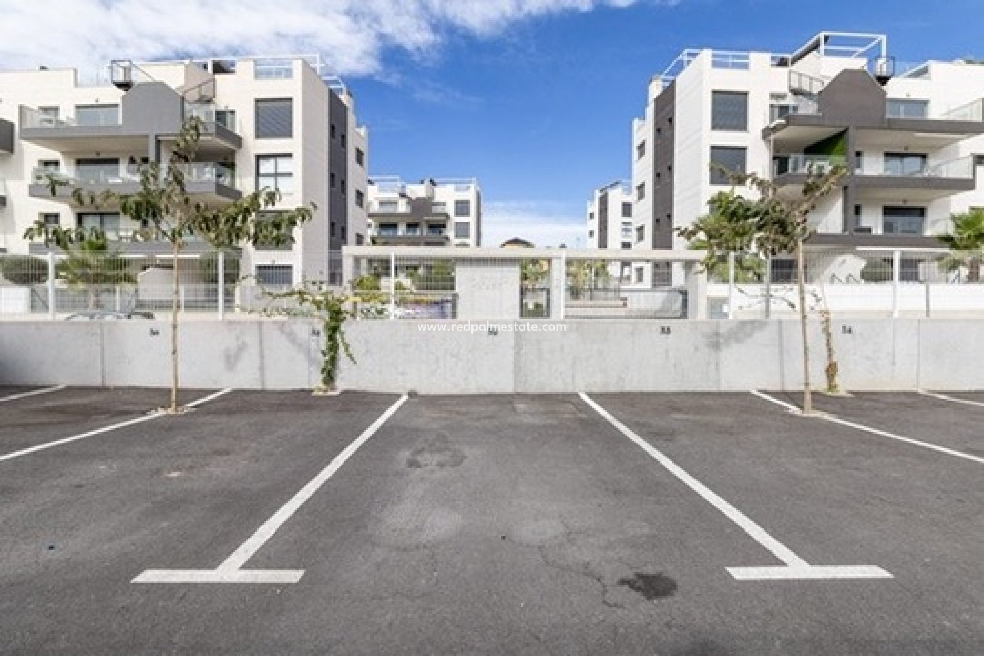 Resale - Apartment -
Orihuela Costa - Las Filipinas