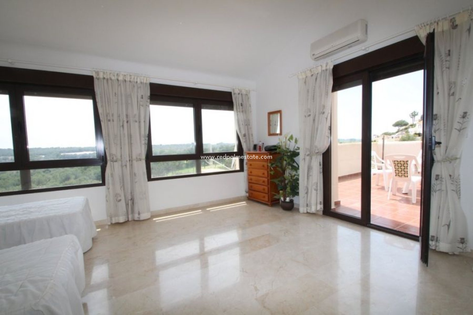 Resale - Apartment -
Orihuela Costa - Las Ramblas