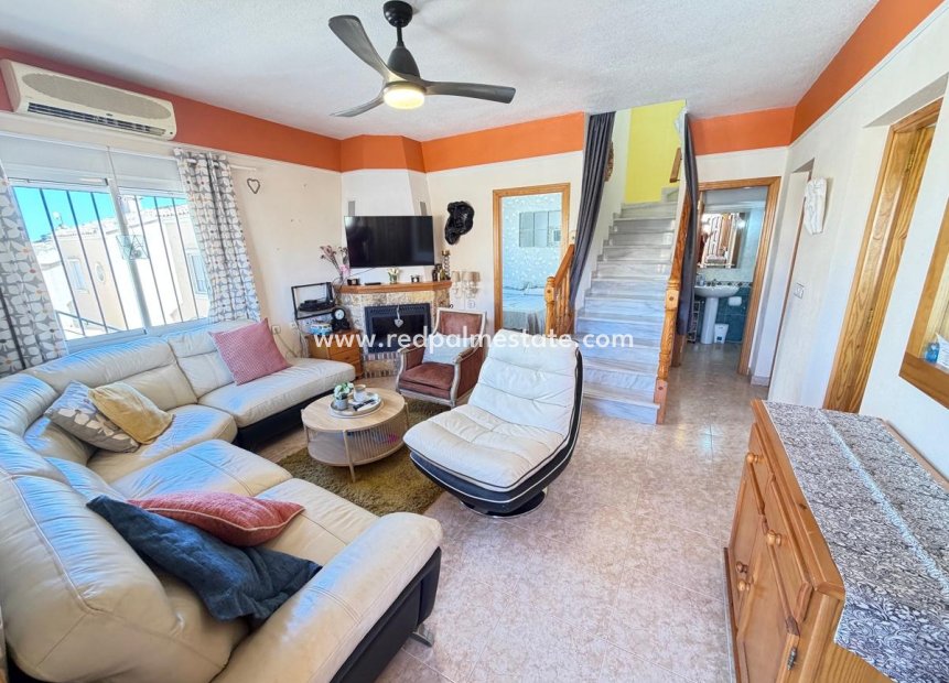 Resale - Apartment -
Orihuela Costa - Lomas de Cabo Roig
