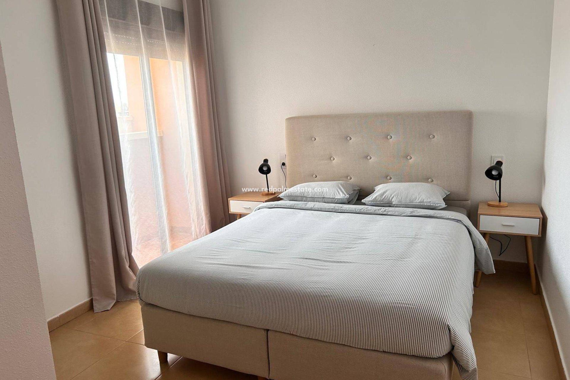 Resale - Apartment -
Orihuela Costa - Lomas de Cabo Roig