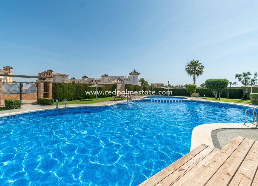 Resale - Apartment -
Orihuela Costa - Lomas de Cabo Roig