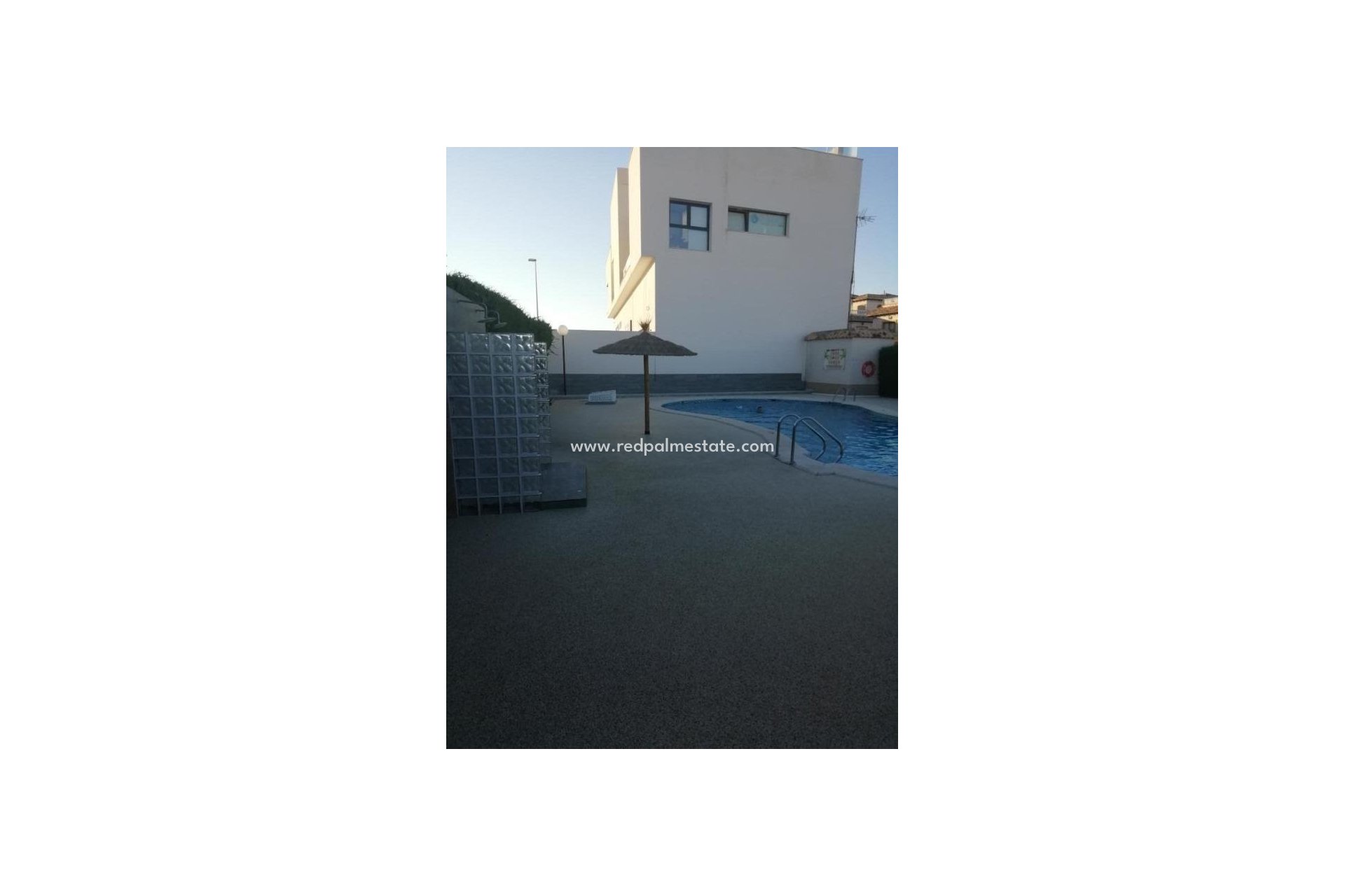 Resale - Apartment -
Orihuela Costa - Lomas de Cabo Roig