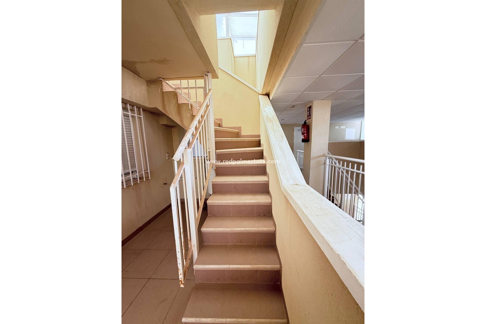 Resale - Apartment -
Orihuela Costa - Lomas de Cabo Roig