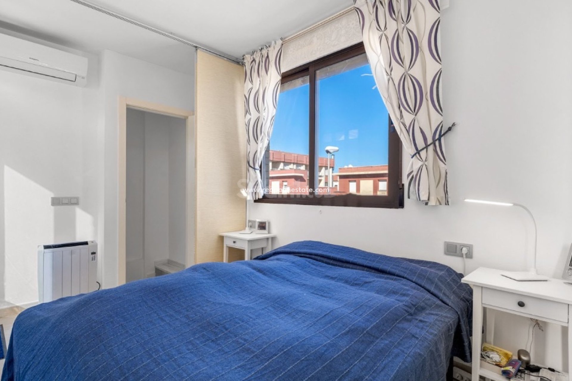 Resale - Apartment -
Orihuela Costa - Lomas de Cabo Roig