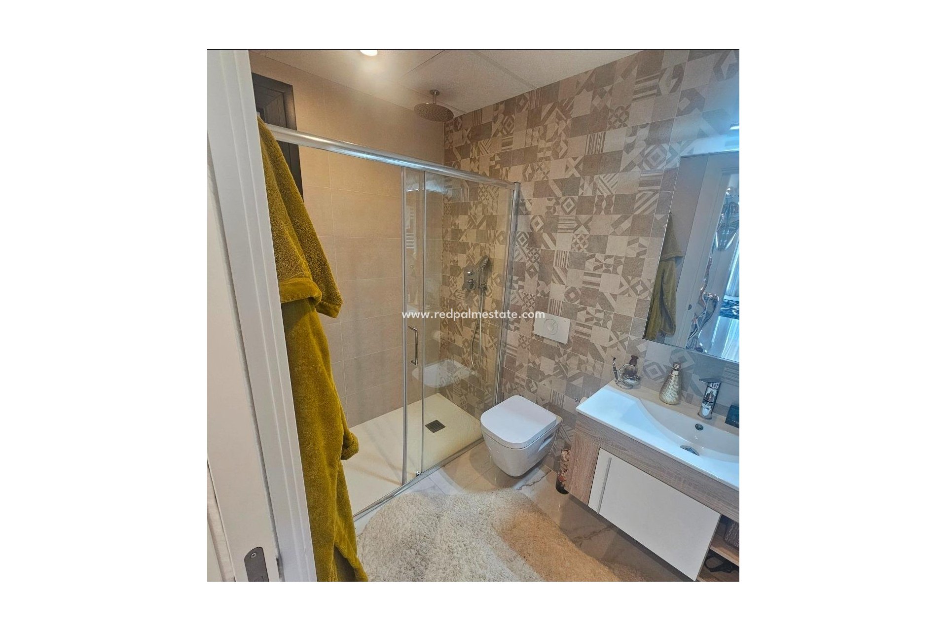 Resale - Apartment -
Orihuela Costa - Los Almendros-la Florida