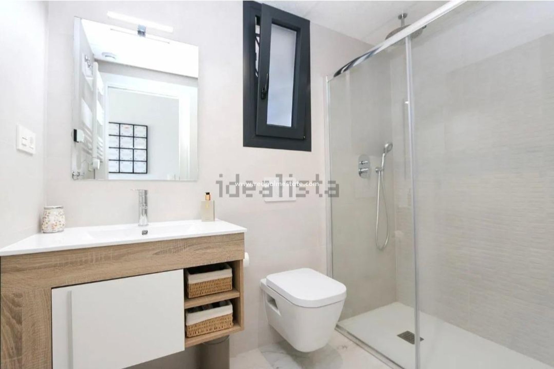 Resale - Apartment -
Orihuela Costa - Los Almendros-la Florida