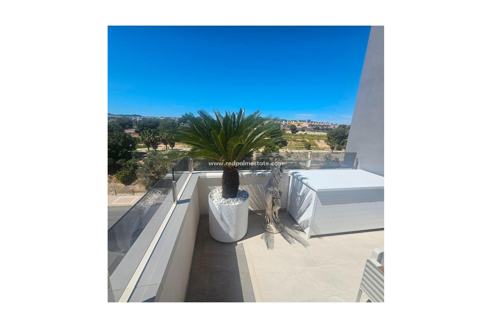 Resale - Apartment -
Orihuela Costa - Los Almendros-la Florida