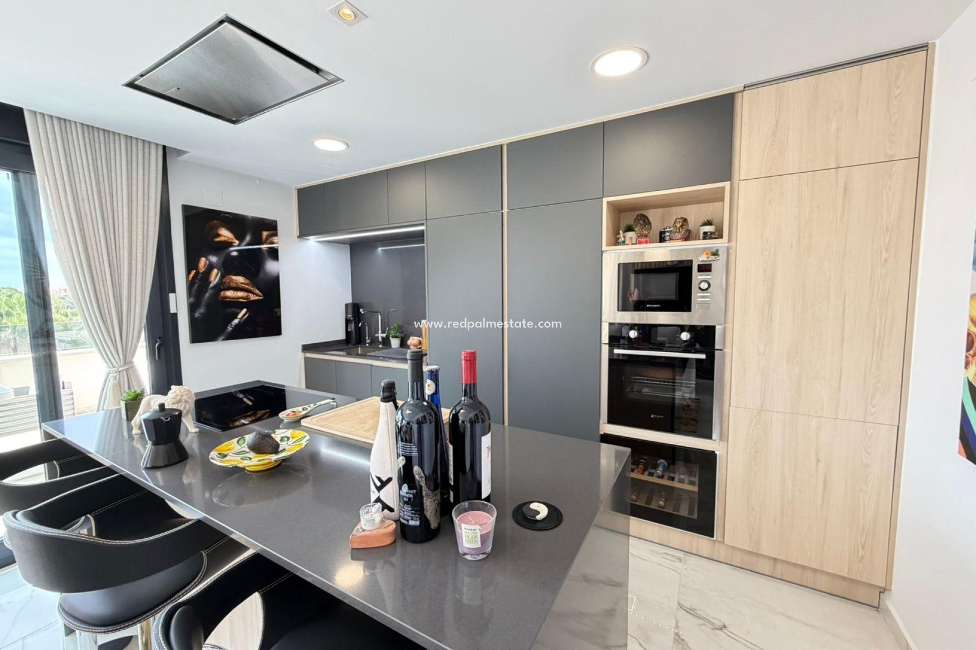 Resale - Apartment -
Orihuela Costa - Los Almendros-la Florida