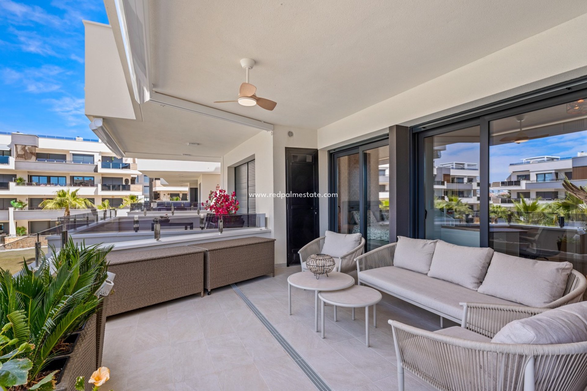 Resale - Apartment -
Orihuela Costa - Los altos