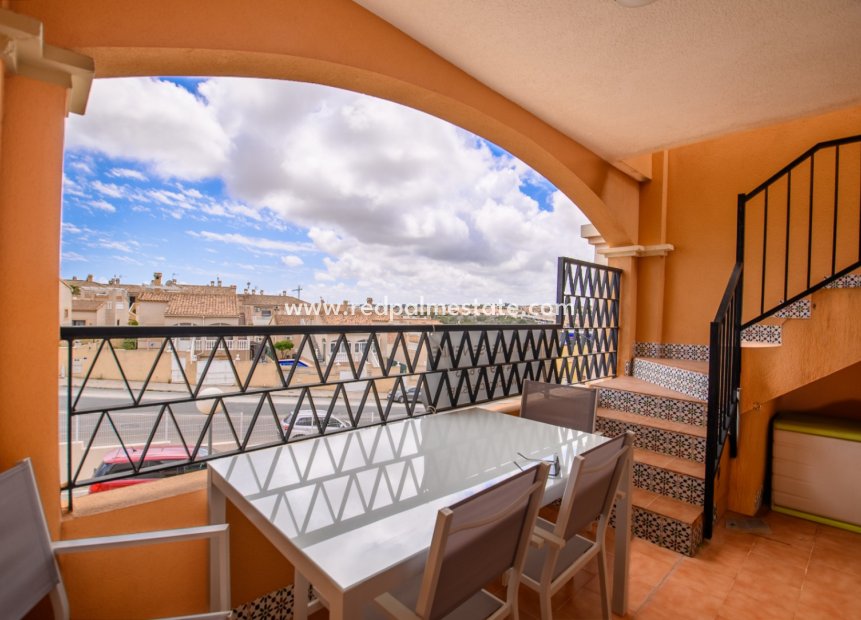 Resale - Apartment -
Orihuela Costa - Los altos