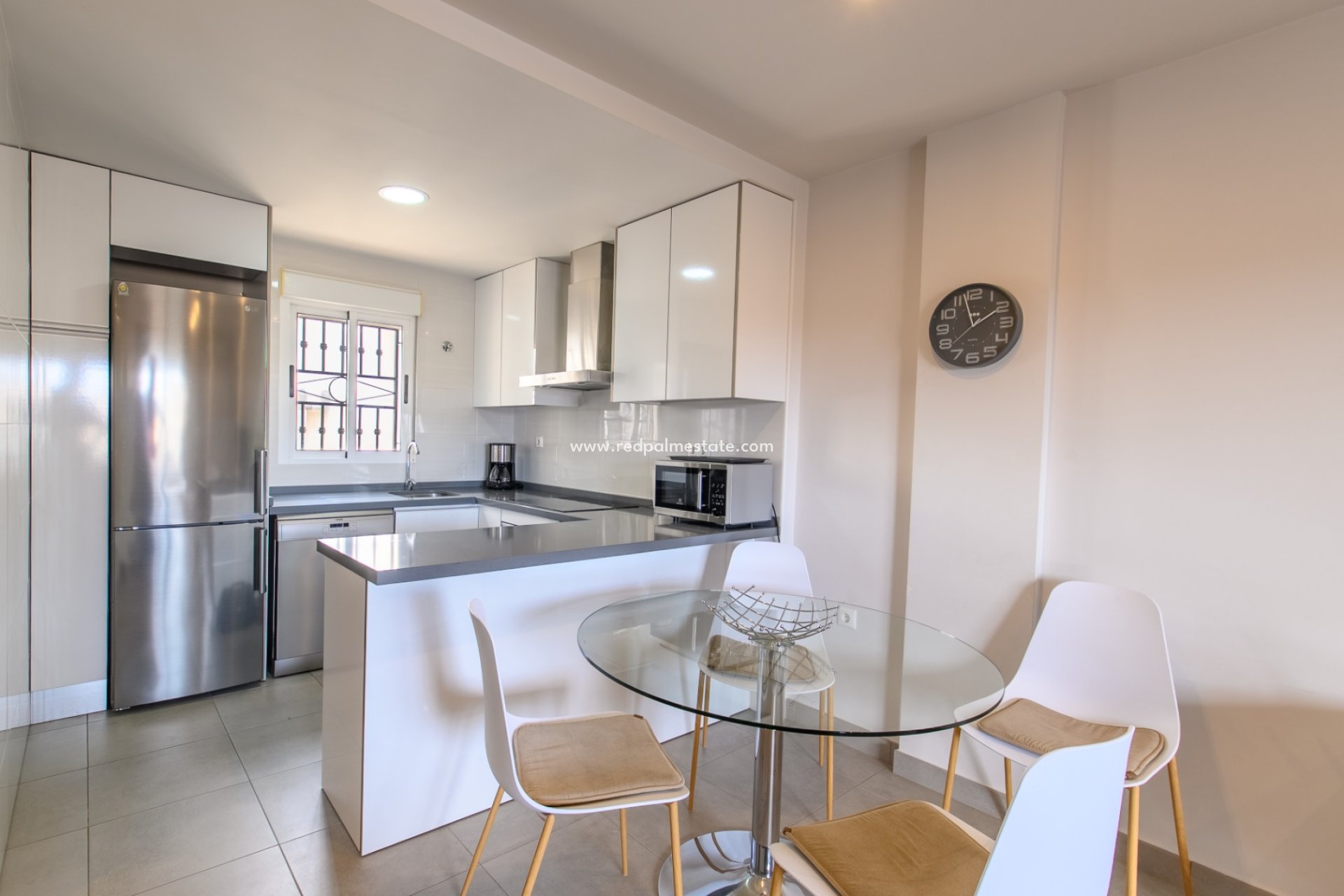Resale - Apartment -
Orihuela Costa - Los altos