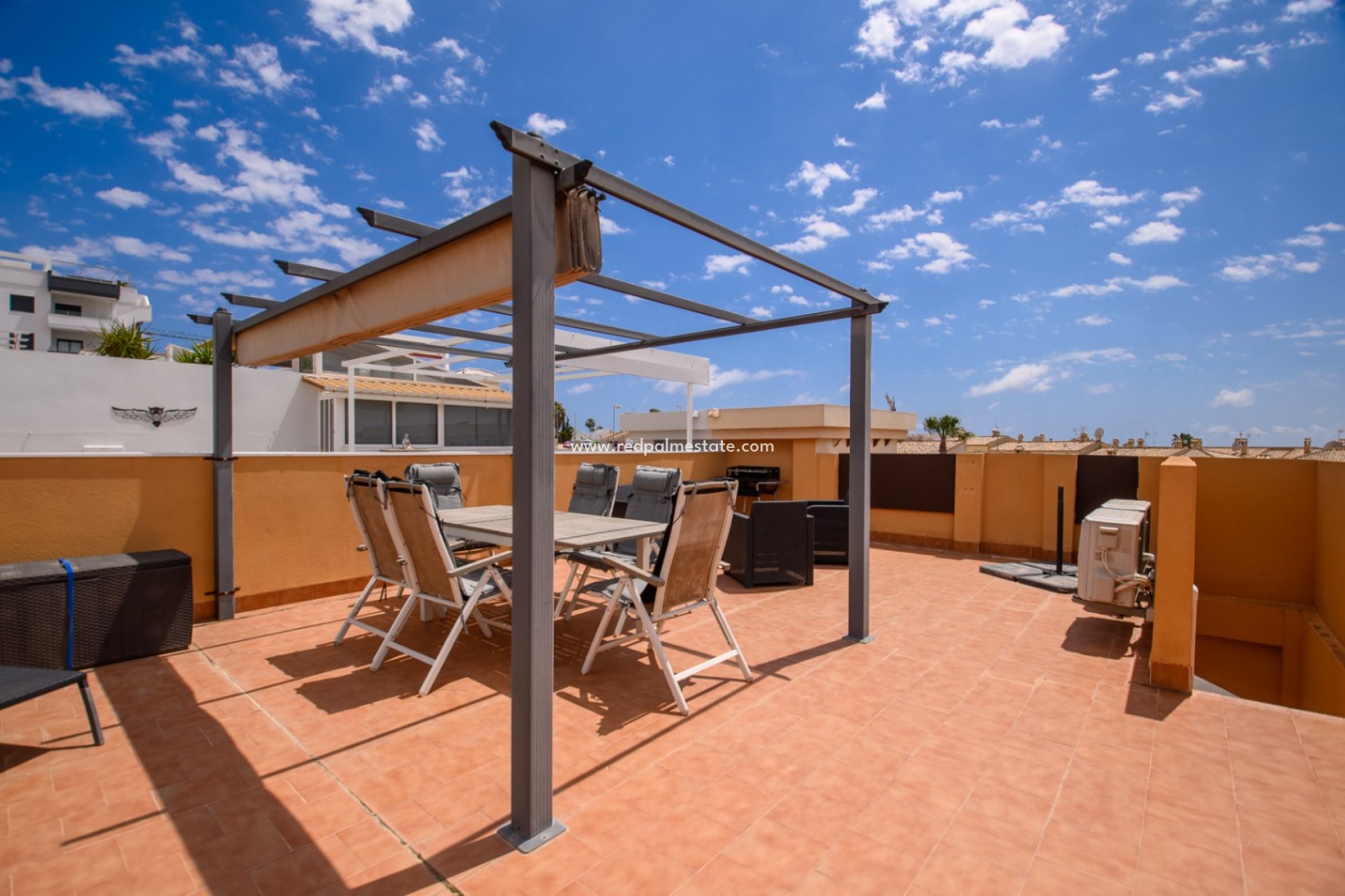 Resale - Apartment -
Orihuela Costa - Los altos